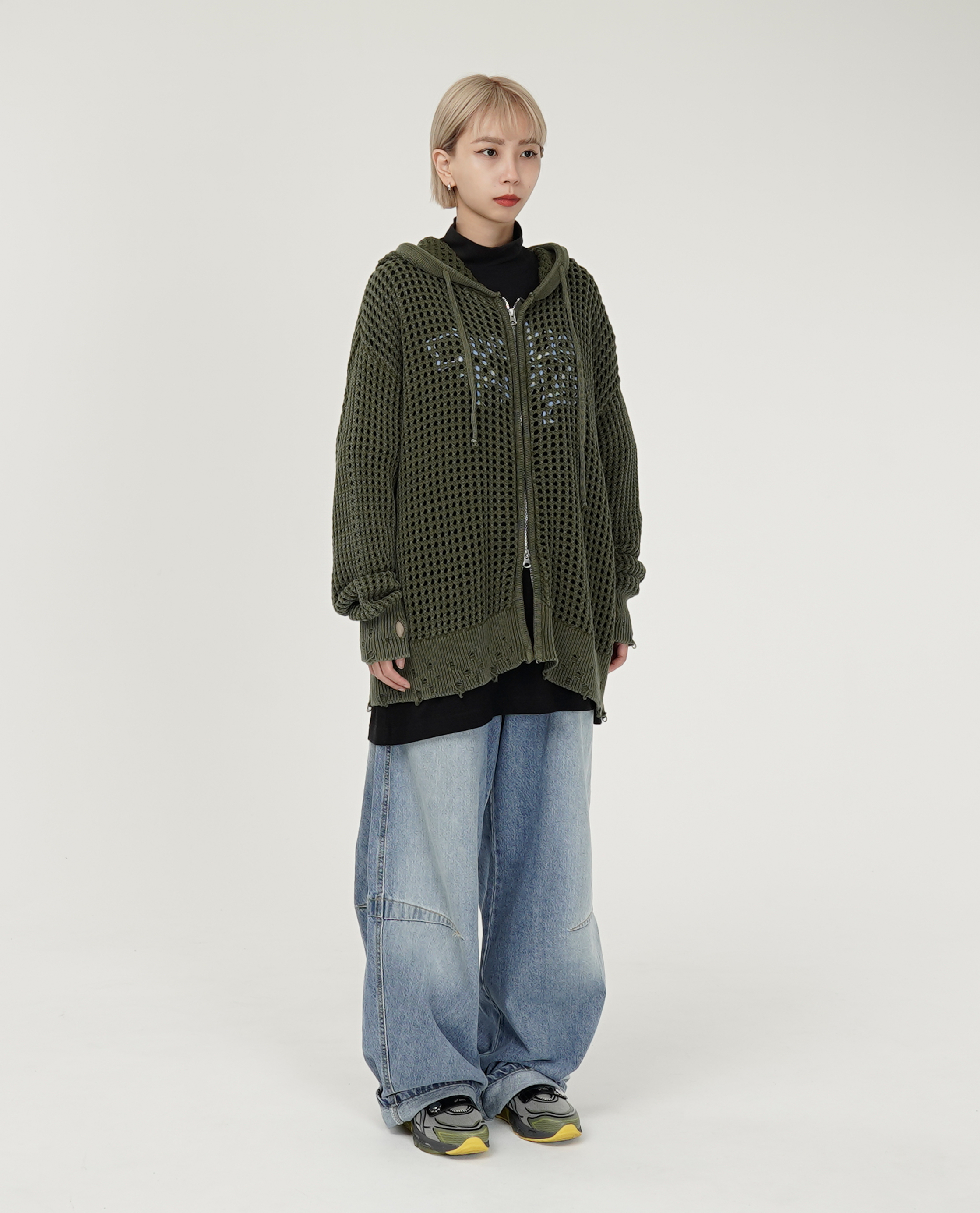 淺藍刷白膝雙車線牛仔