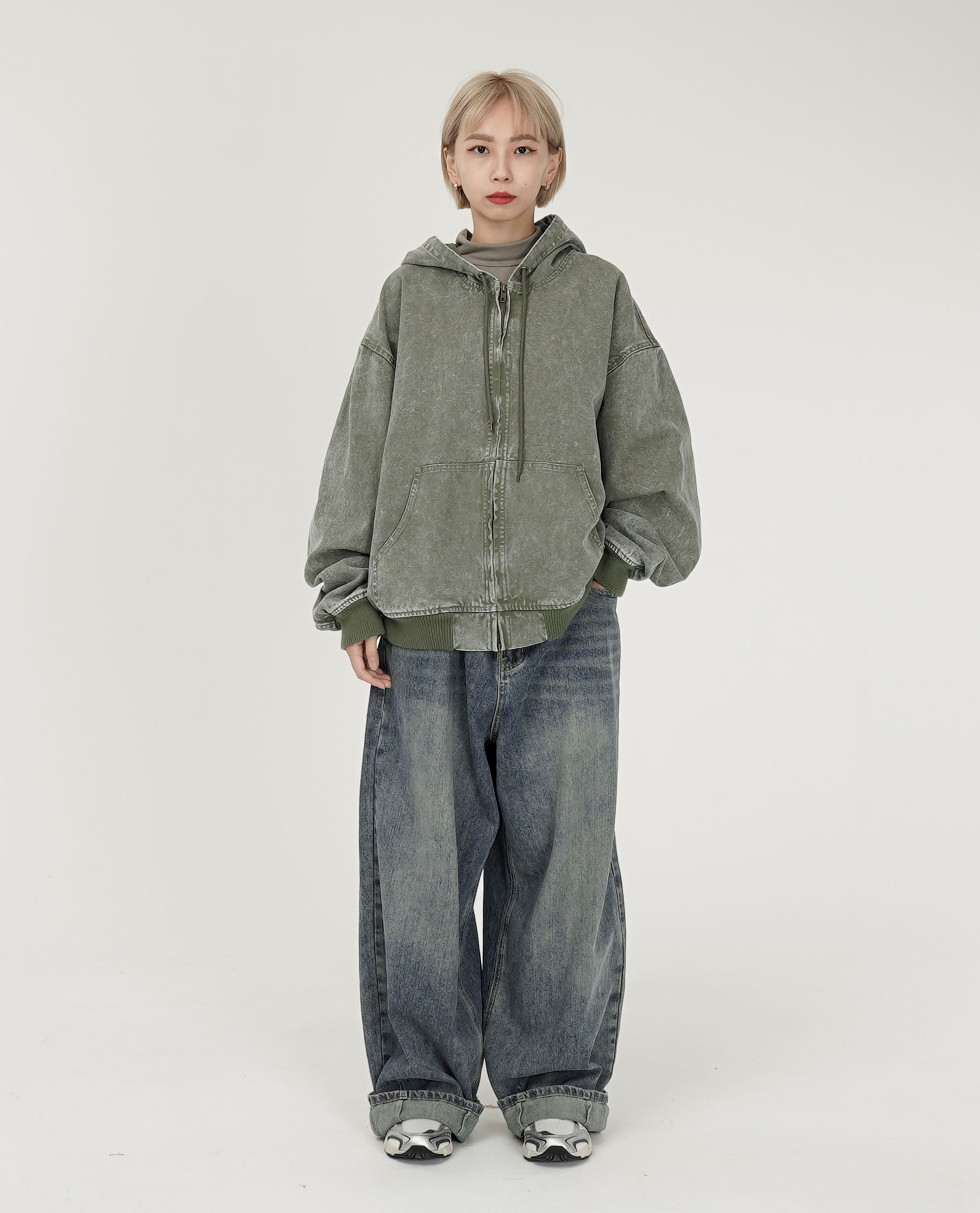 洗舊刷色下雙車線牛仔