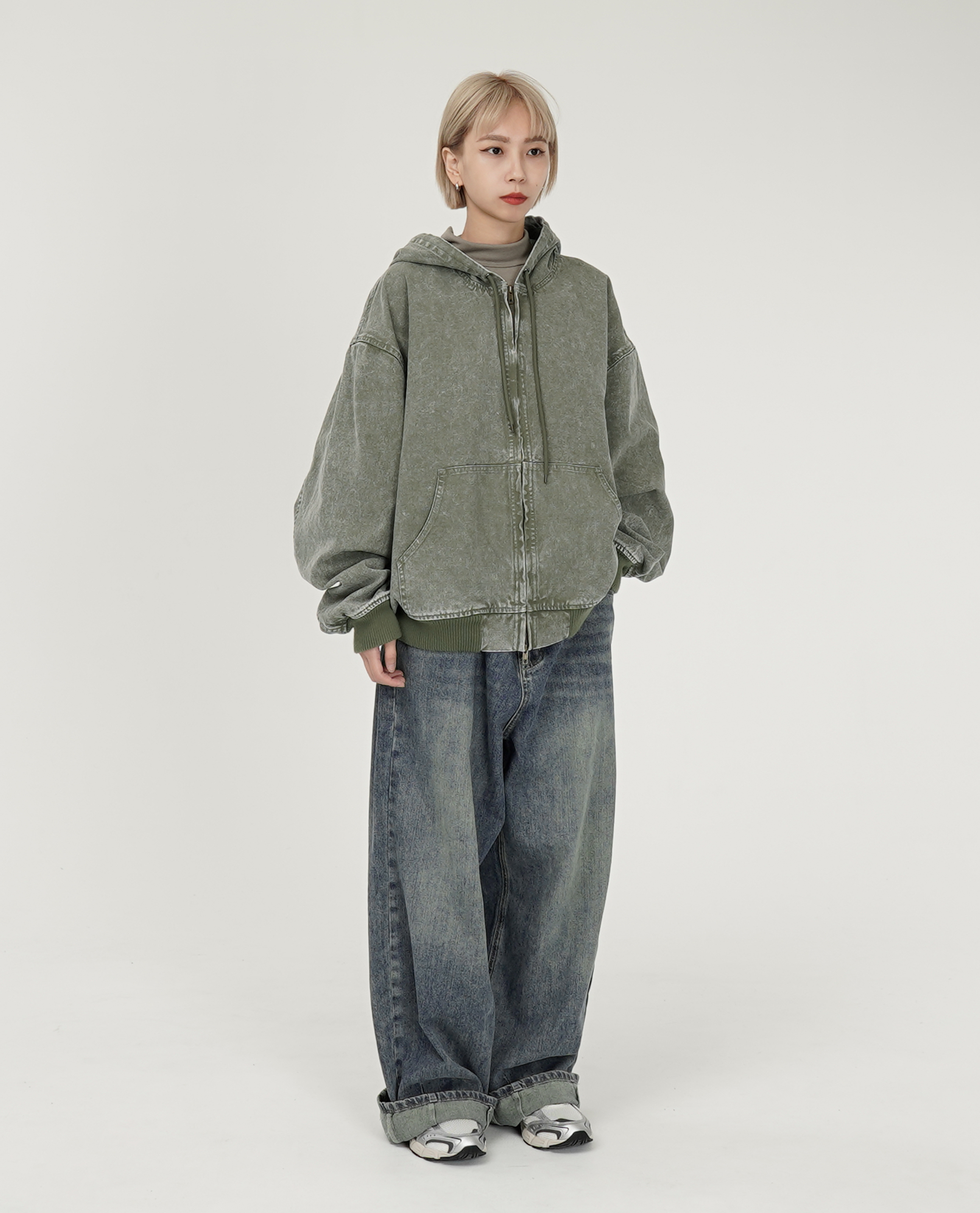 洗舊刷色下雙車線牛仔