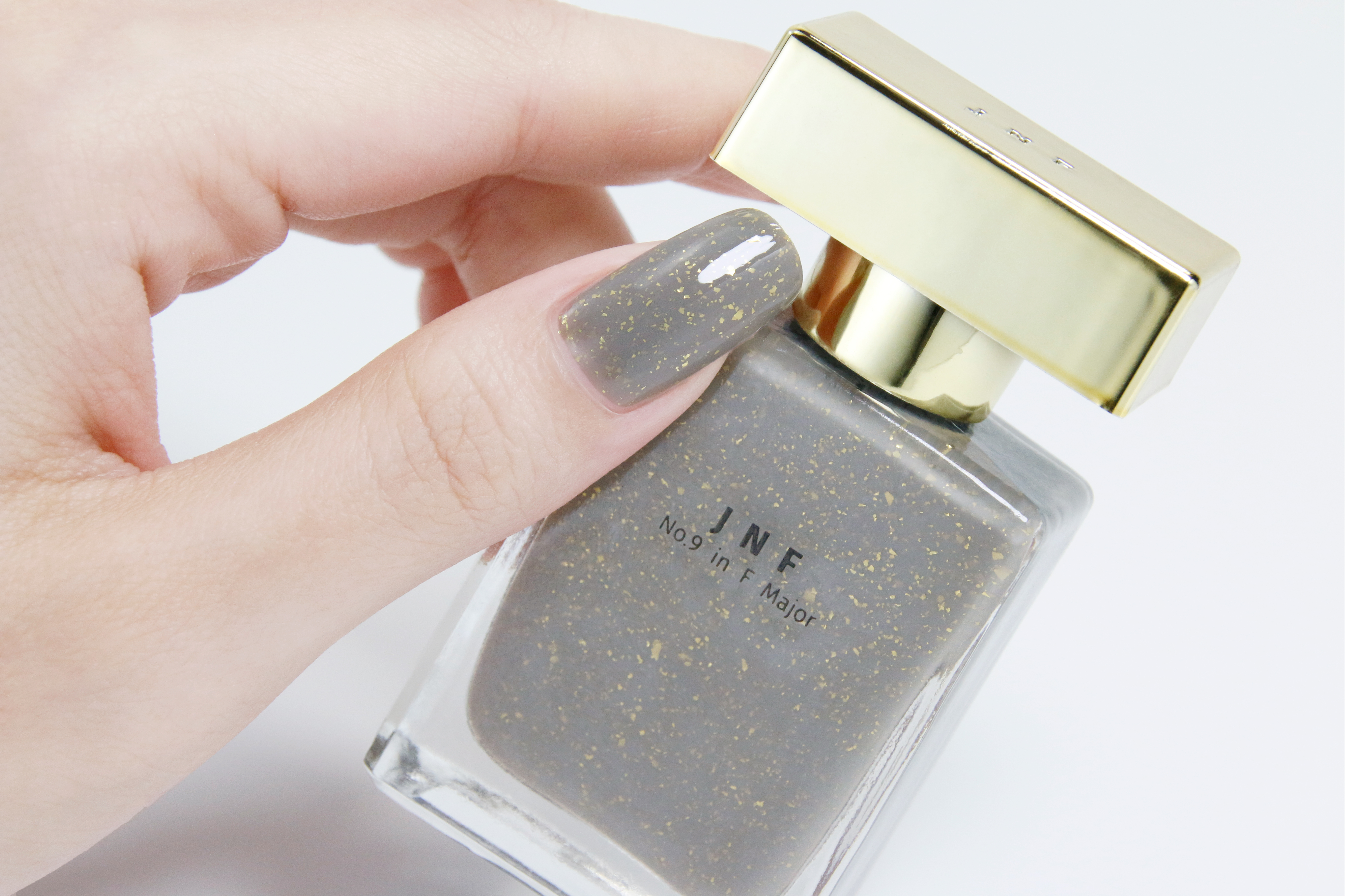 JNF指甲油, JNF, 指甲油, 台灣指甲油, 可剝指甲油, 水性指甲油, 無毒無臭, 香水指甲油, JNF 星座, 摩羯座指甲油, 摩羯座, 星座指甲油, zodiac, zodiac nail polish, 土象星座, Earth signs