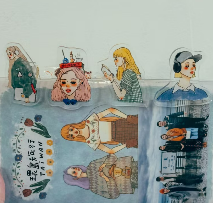 甜蜜生活女孩 書店女孩 壓克力夾子｜甜蜜生活La dolce vita 臺灣