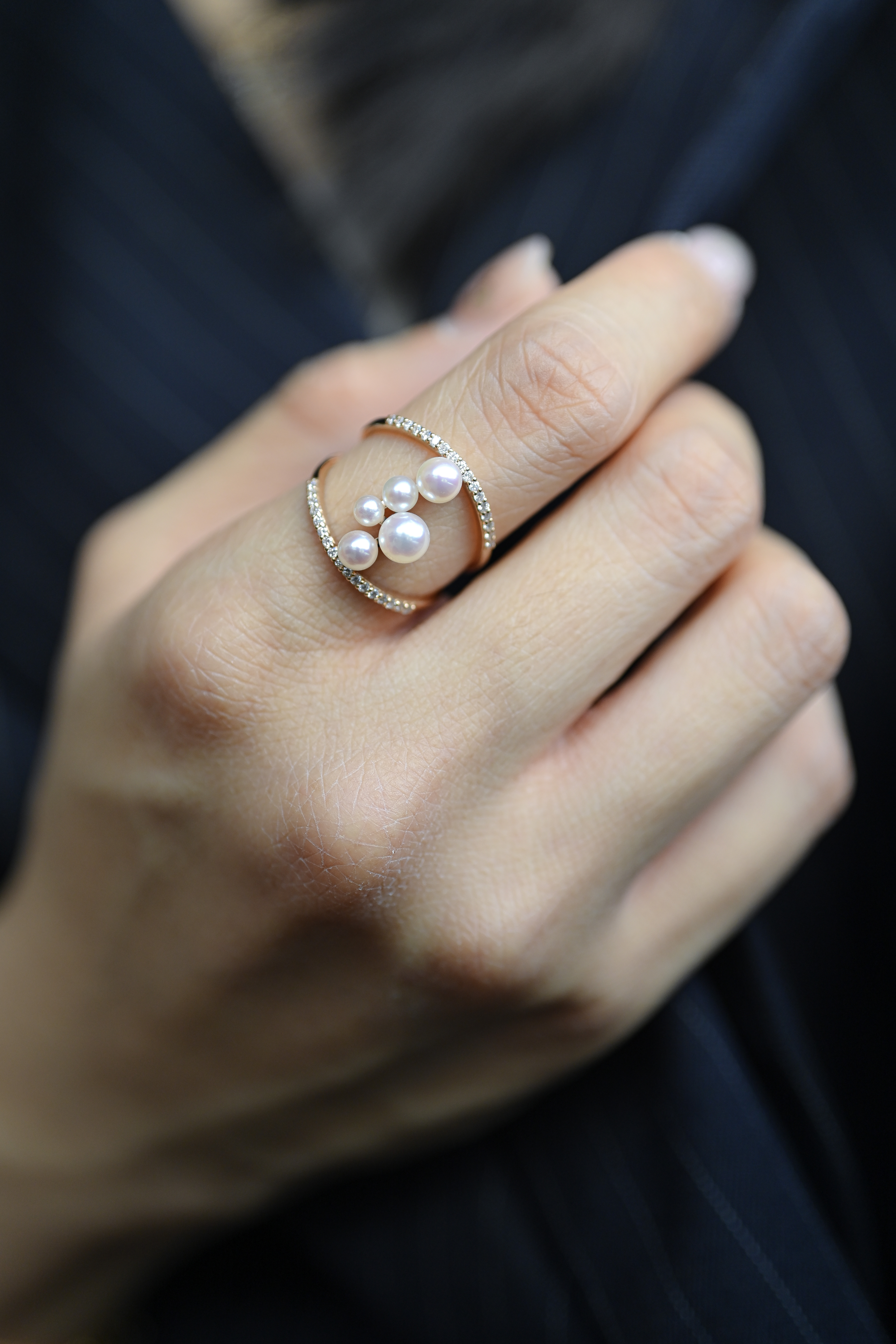 18K Skal Akoya Pearl &  Diamond Ring