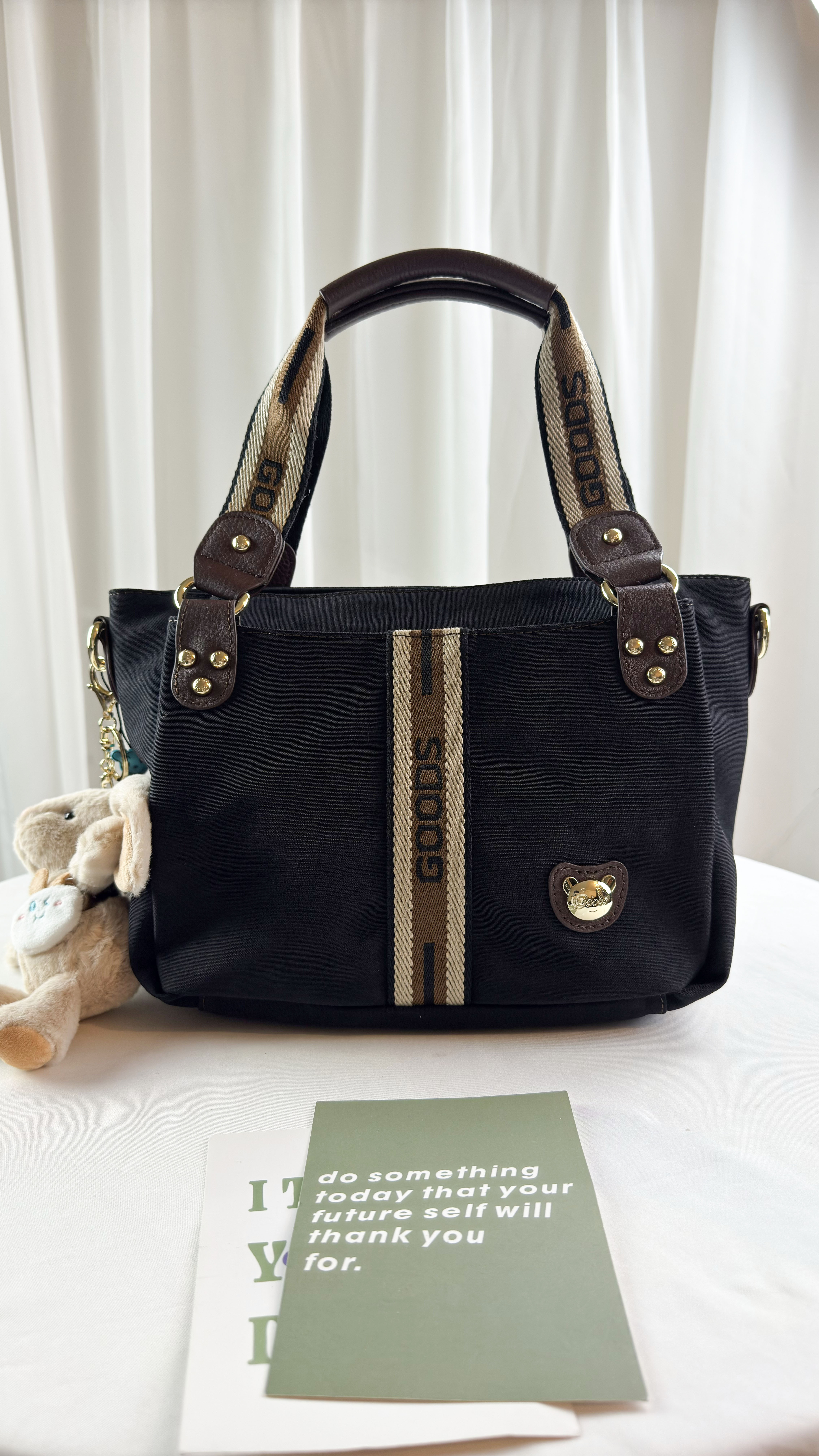 現貨 正品 GOODS 卡其織帶 GOODS包  熊熊包 水洗紋 手提包 側背包 斜背 附小熊吊飾 2005 批發零售