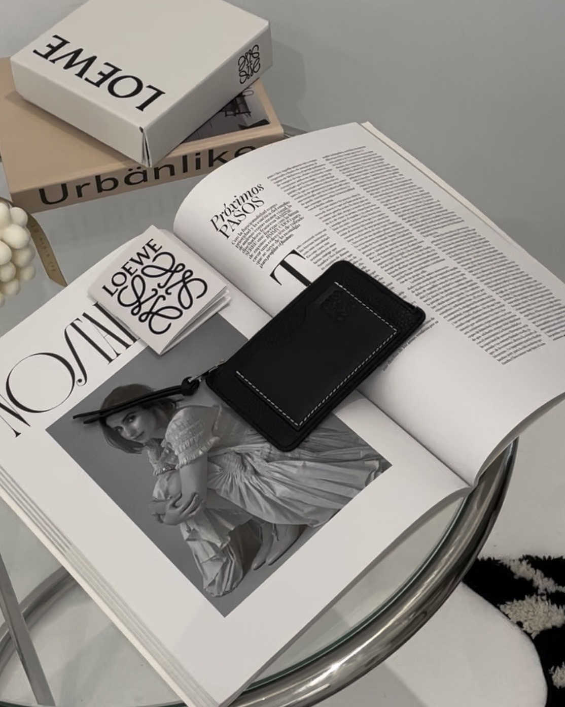 LOEWE｜拉鍊零錢卡包 黑色