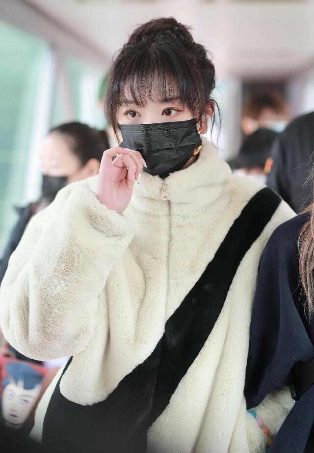 零碼特價┃ NIKE WMNS FUR JACKET 黑色 白色 大勾 毛毛 外套 毛毛外套 女款 CU6559-010 CU6559-238