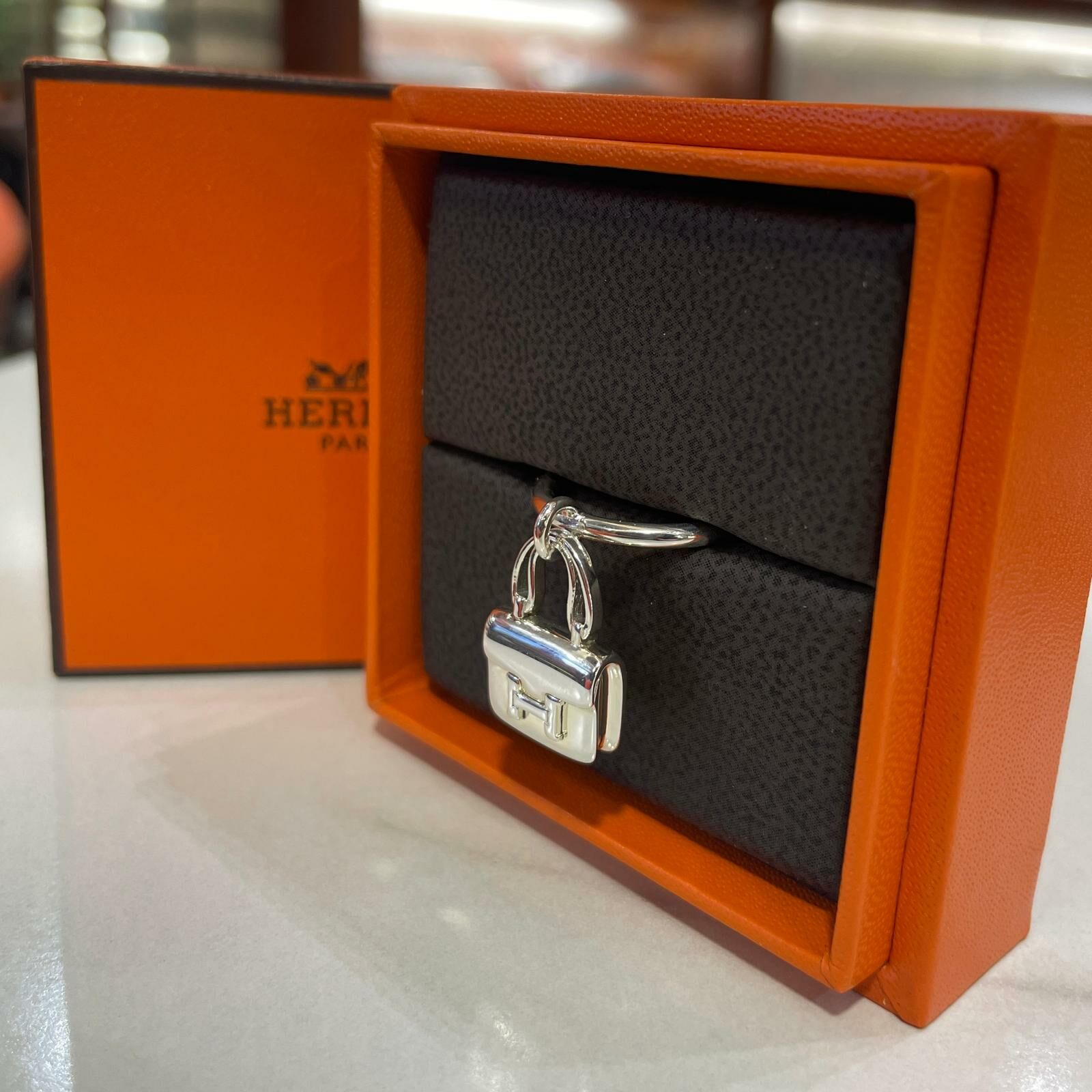 全新HERMES 戒指 52碼  925純銀 CONSTANCE RING #BRAND NEW #香榭站正品