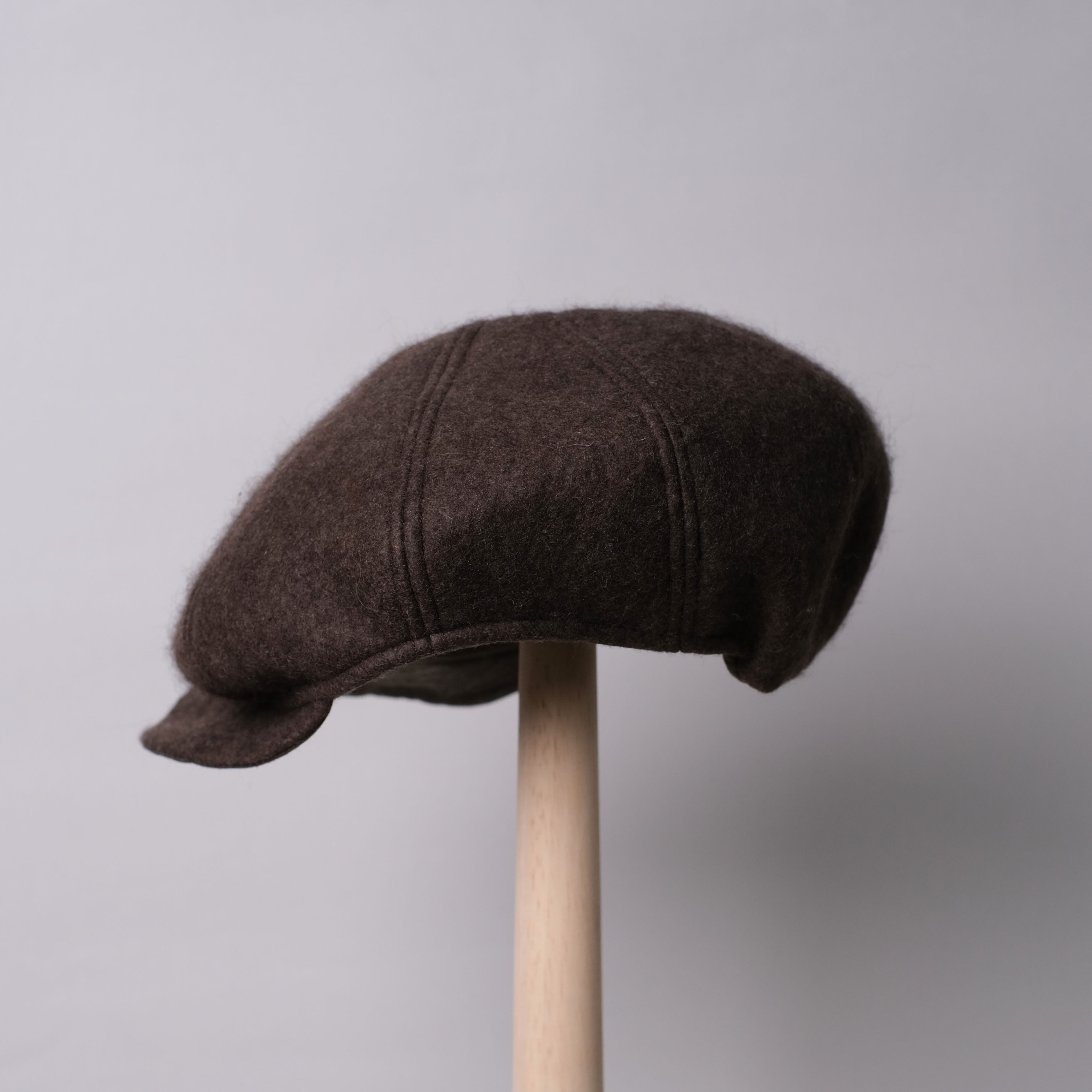 犛牛絨毛氈報童帽｜棕色（刺繡）｜中國藏區