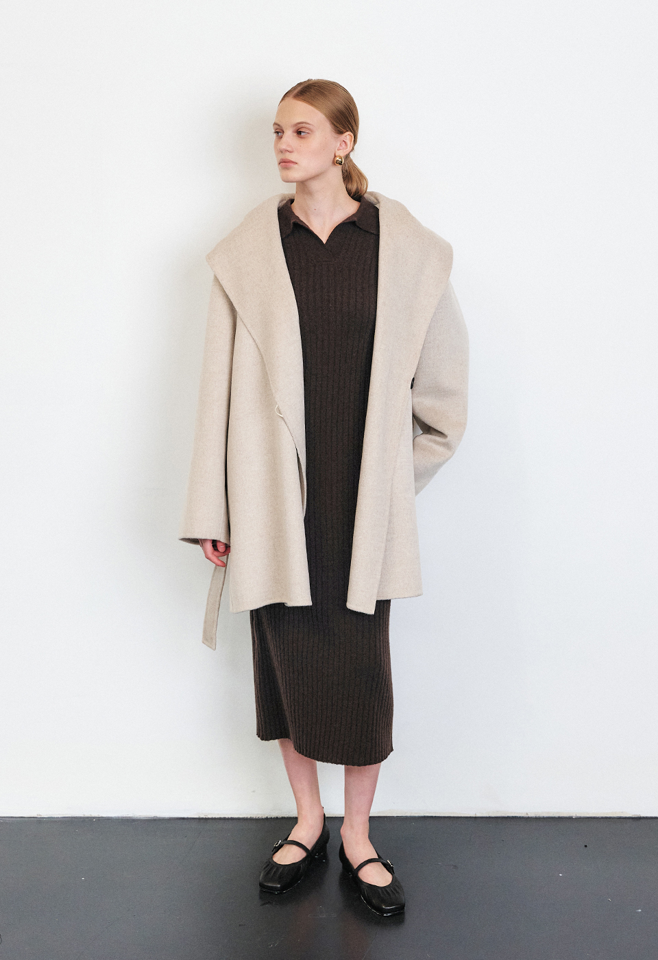 手工羊絨連帽大衣