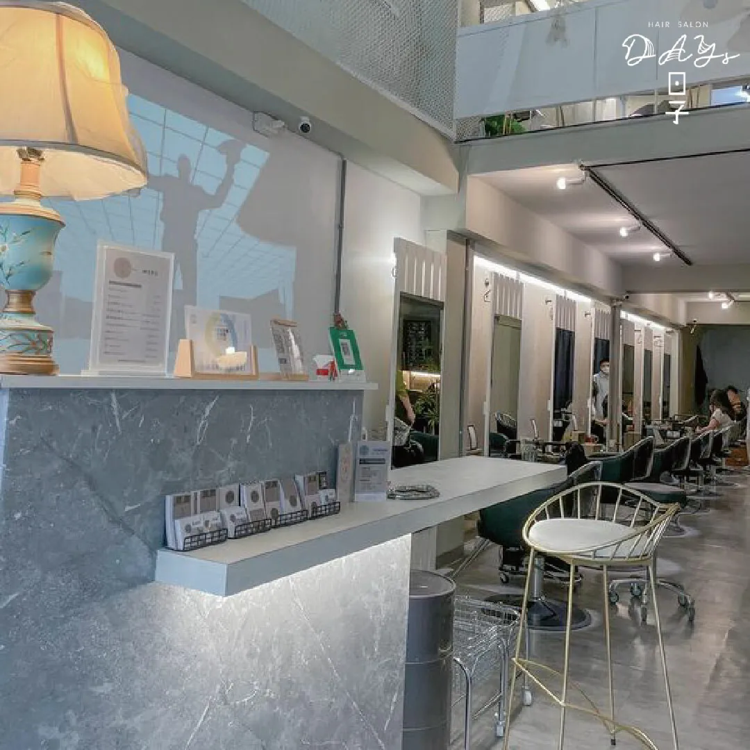 DAYs Hair Salon Storefront Photos