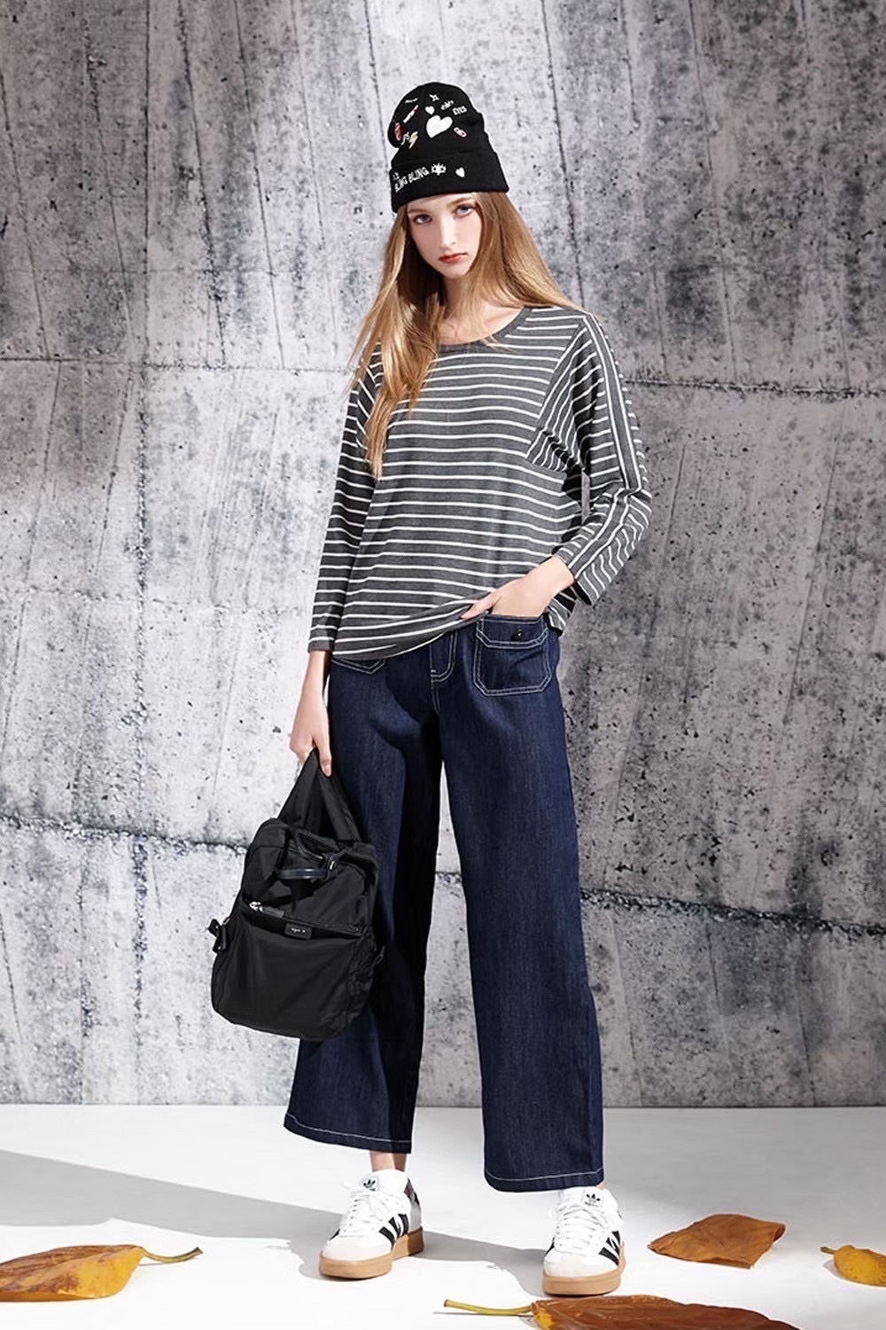 韓版配色線雙貼囗袋釦子造型闊腿修身牛仔寬版長褲V6291