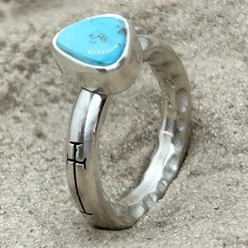 BIG BLACK MARIA (BBM) TURQUOISE CROSS RING (2) - PRE ORDER ITEM (預訂中)