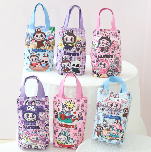 Labubu水壶袋（23.5cm*12cm*9cm）