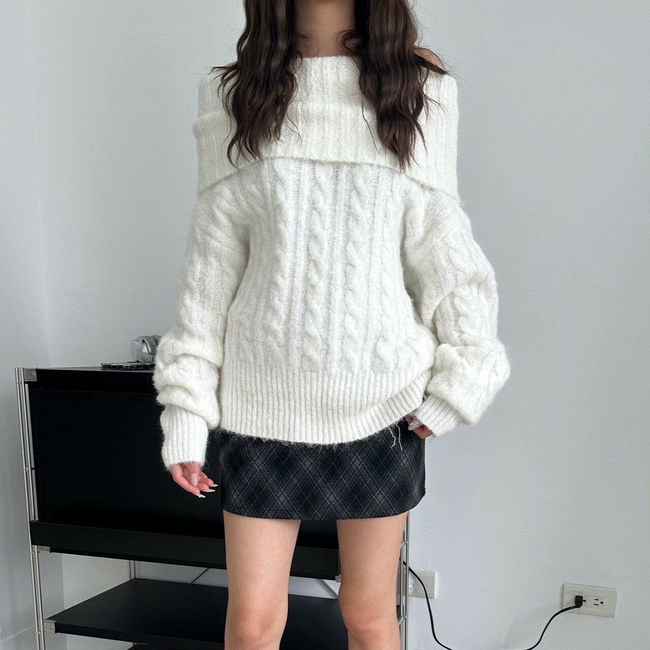 羊毛紐麻花一字肩