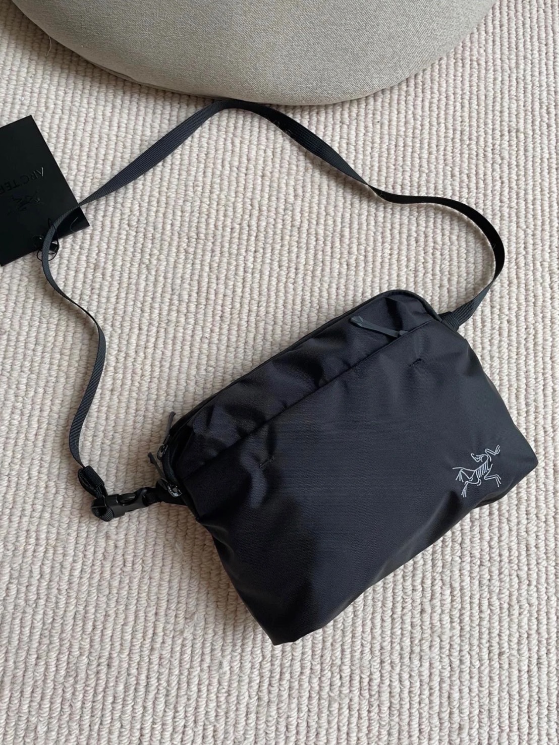 ARCTERYX 始祖鳥 HELIAD 6L 單肩包 斜跨包 黑色 X000007973-Black