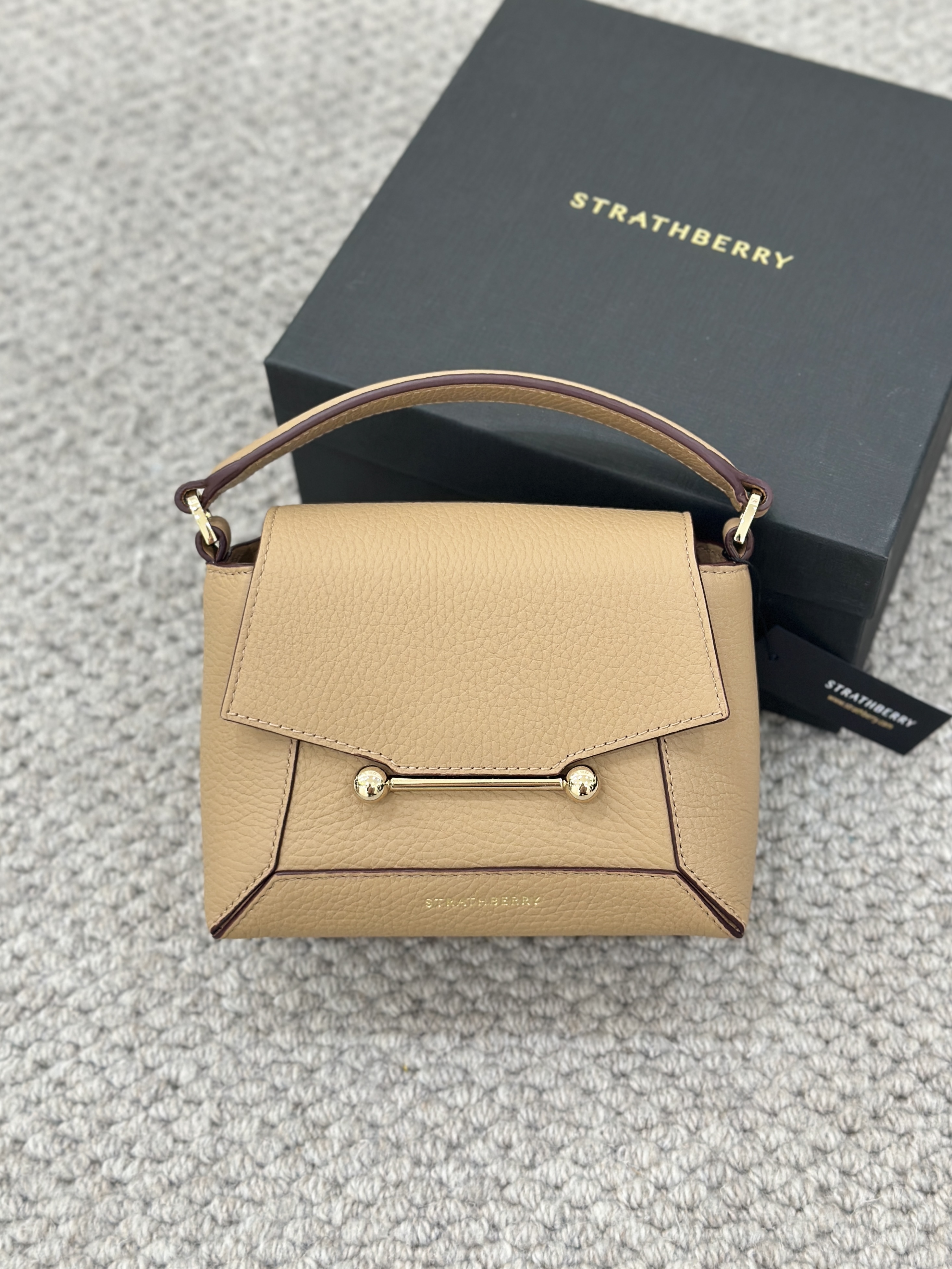 STRATHBERRY Mosaic Nano