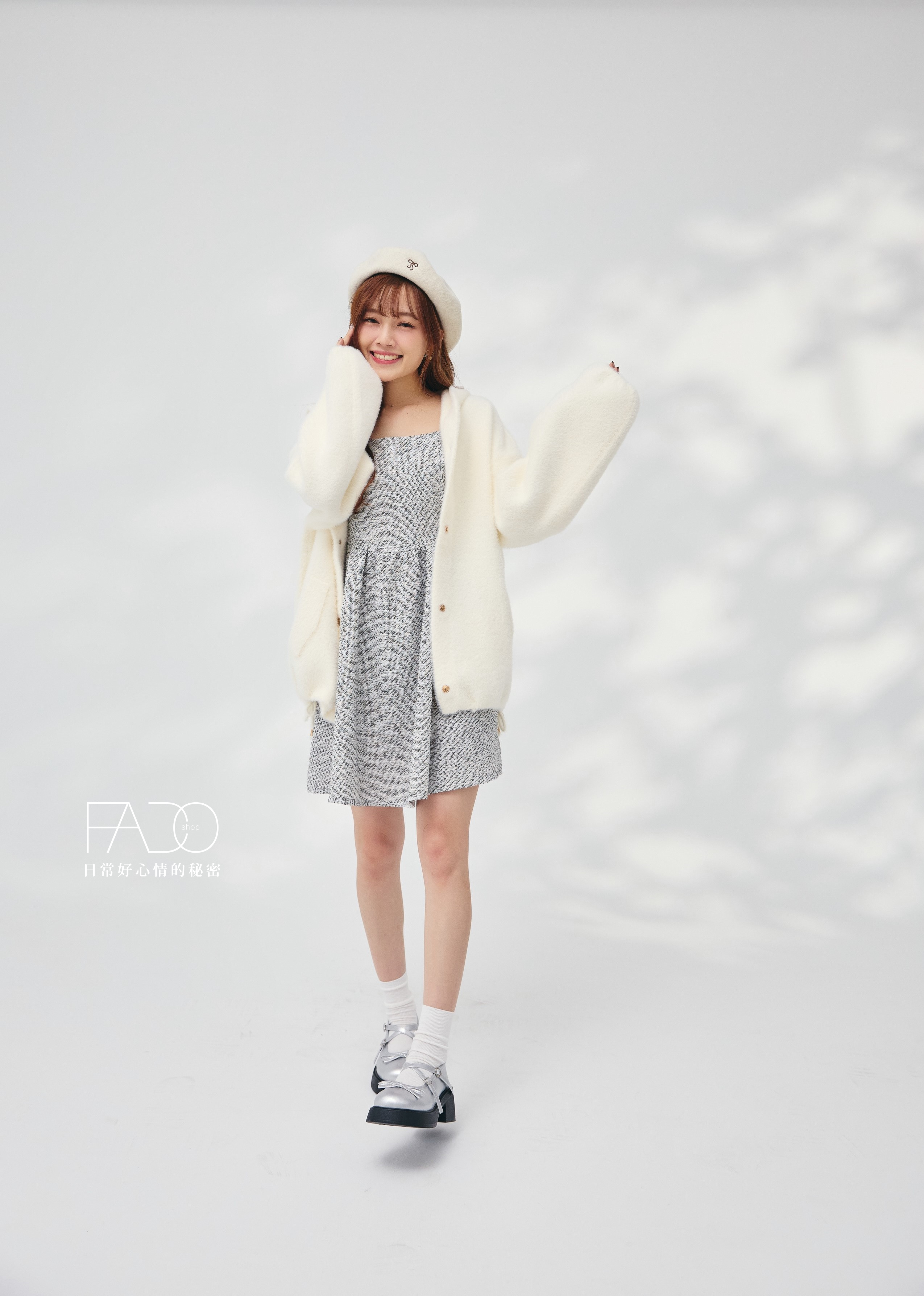 法朵Fado shop｜超推薦✨連帽抽繩貂毛外套 892A023 白/杏