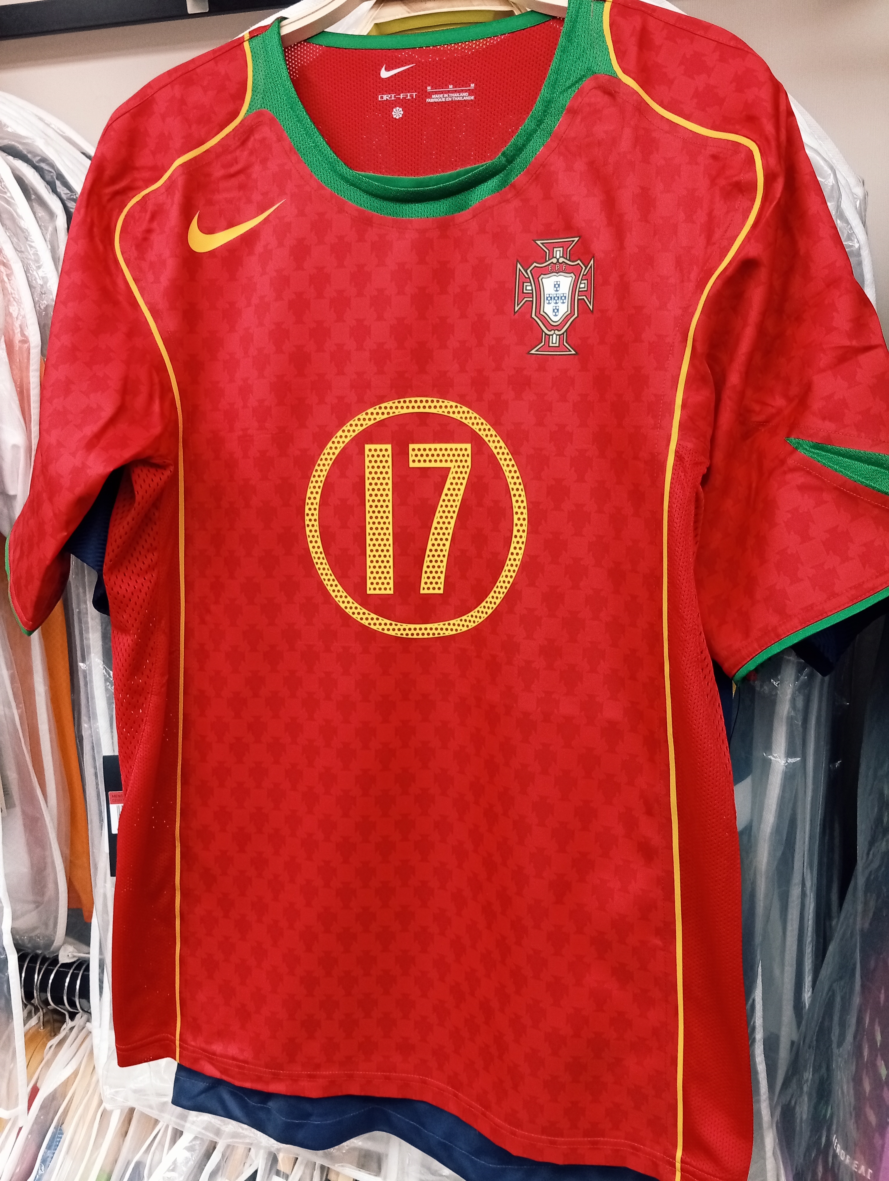 2004葡萄牙國家隊主場C朗拿度復刻球衣