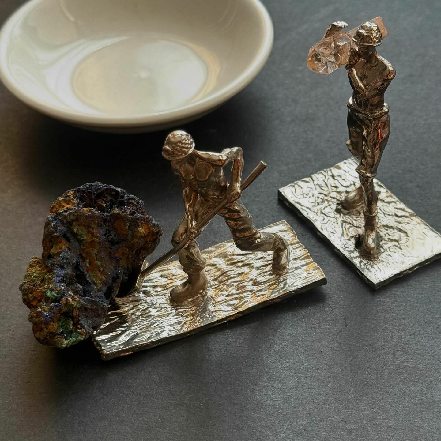 [原石] 金屬礦工 擺件 適合搭配原礦、礦石