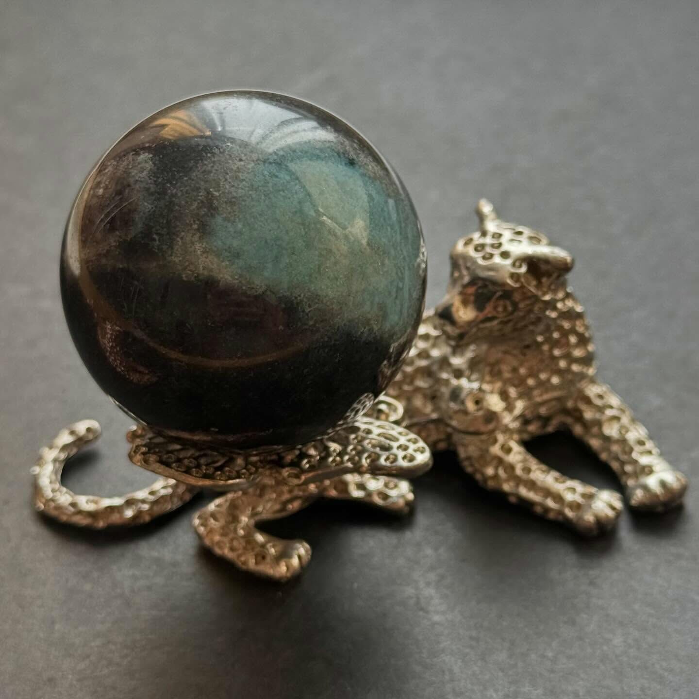[原石] 水晶球 金屬底座 豹