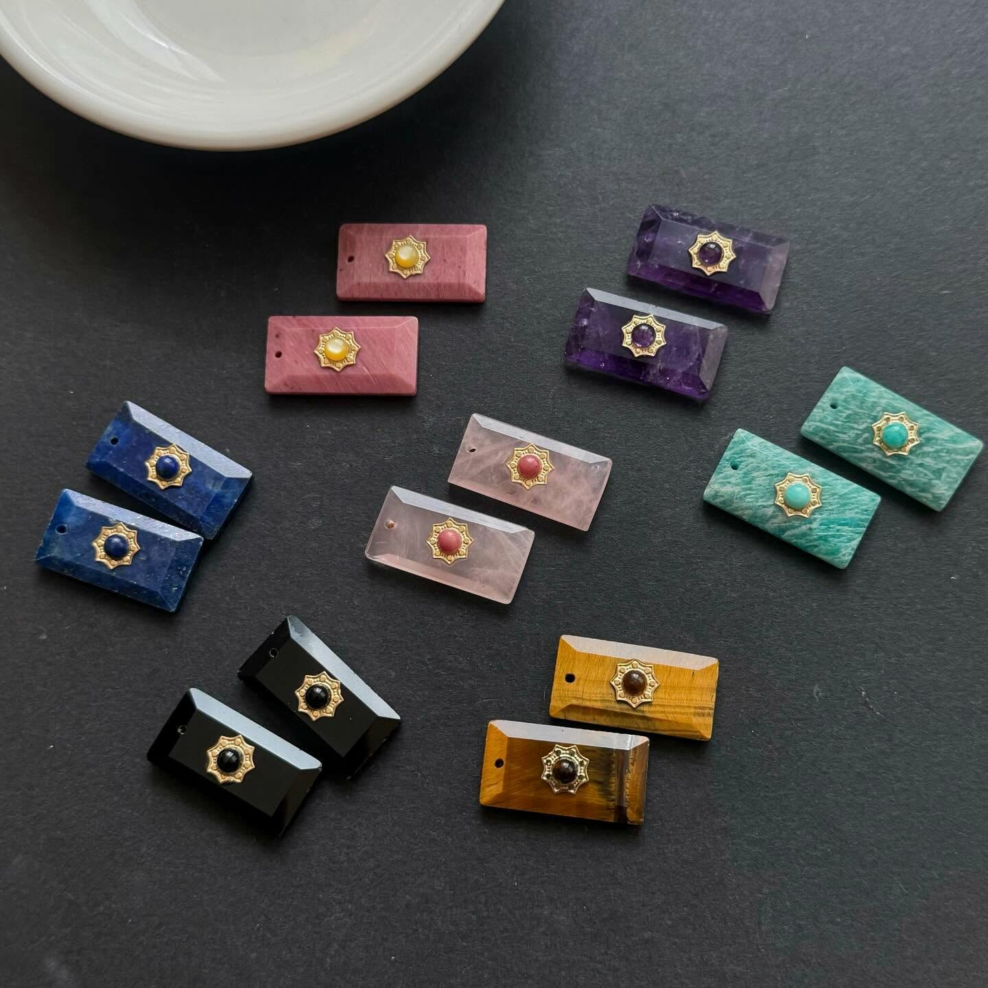 [原石] 水晶墜面 青金石、薔薇輝石、黑曜石、粉晶、紫水晶、虎眼石、天河石