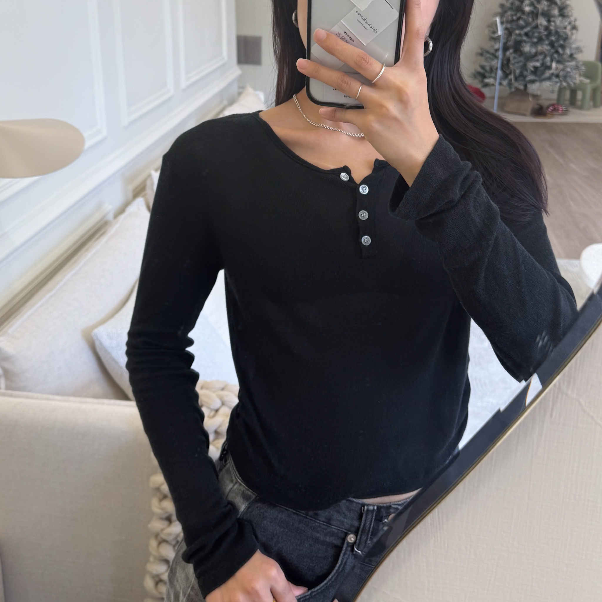 《自訂款》天天穿的雙側小抓皺舒適衫(黑)