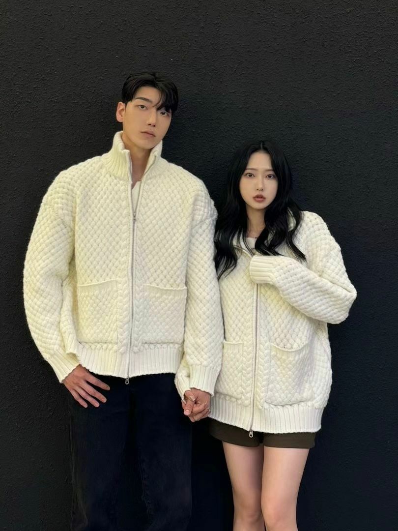 企領暗紋拉鍊針織外套 OWN-089JK