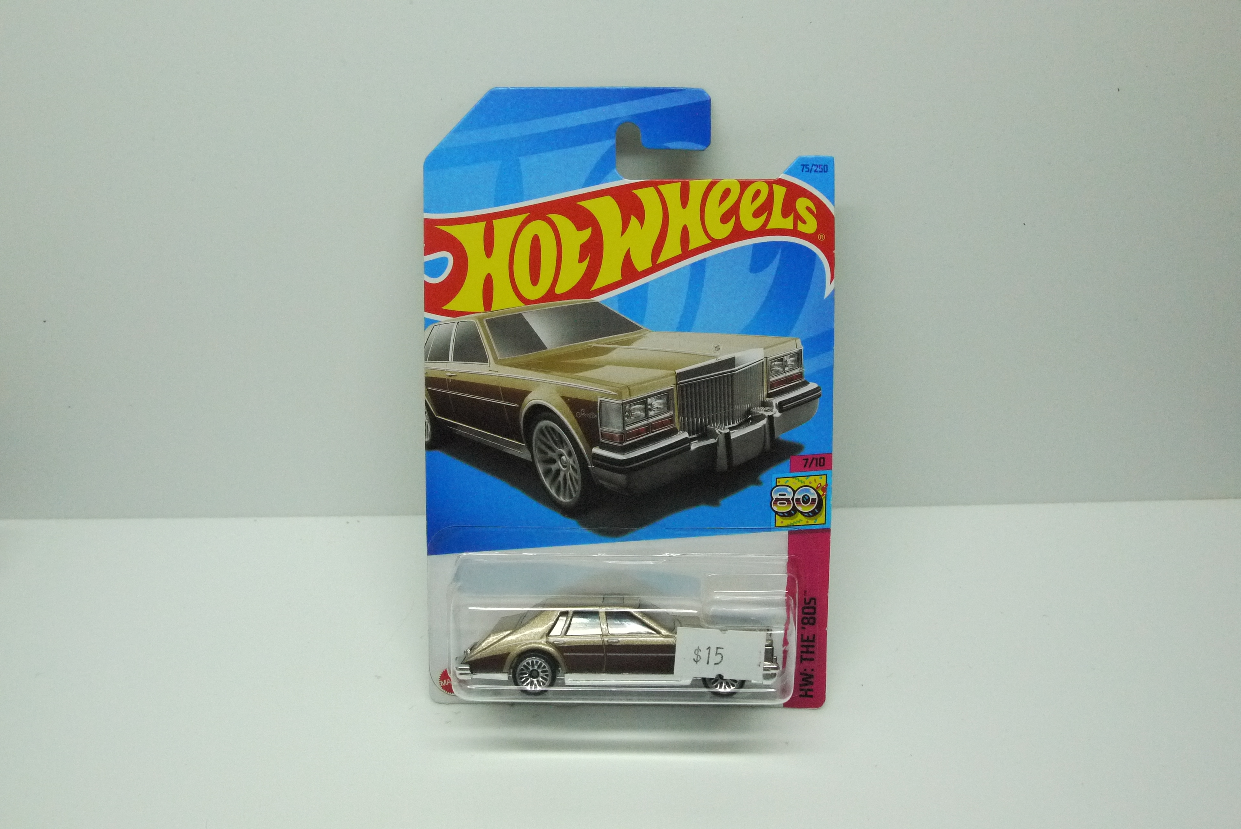 HOT WHEELS '82 CADILLAC SEVILLE
