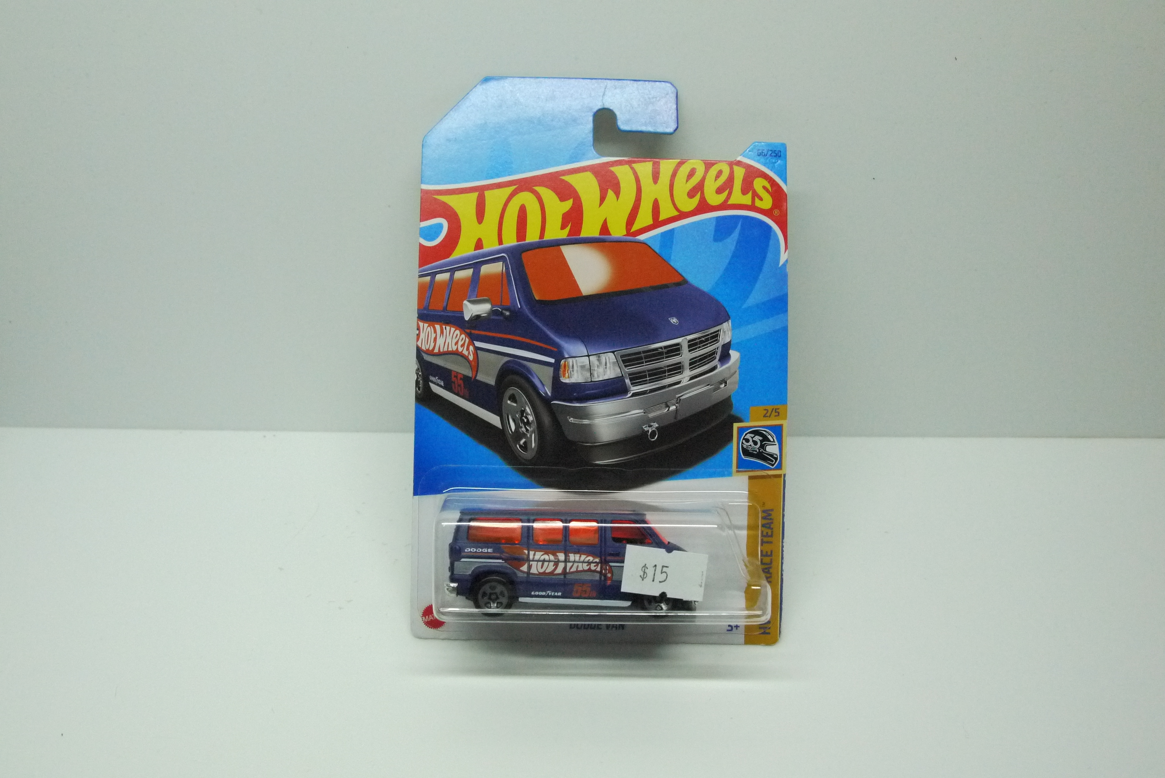 HOT WHEELS DODGE VAN PURPLE