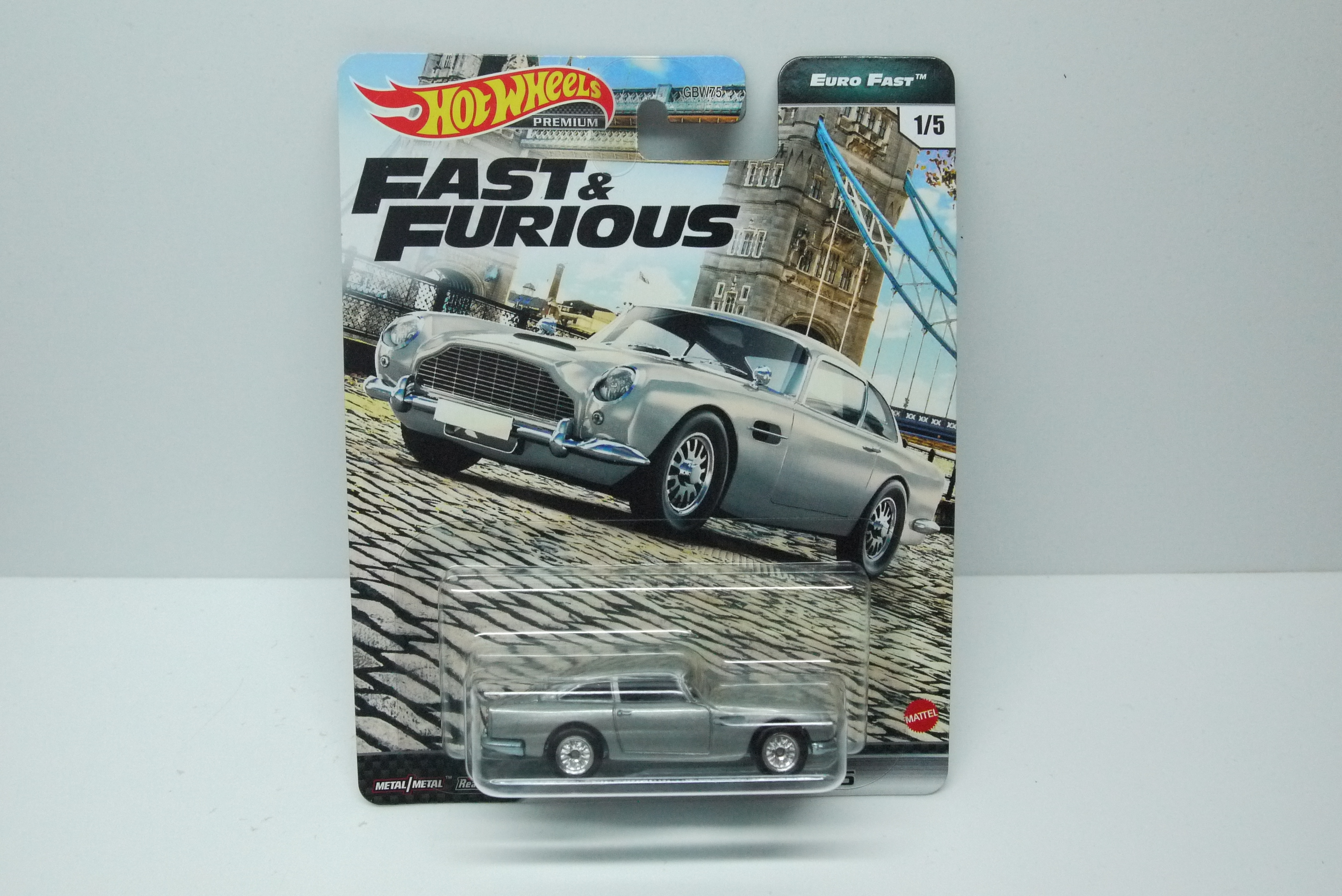 HOT WHEELS CAR CULTURE ASTON MARTIN DB5