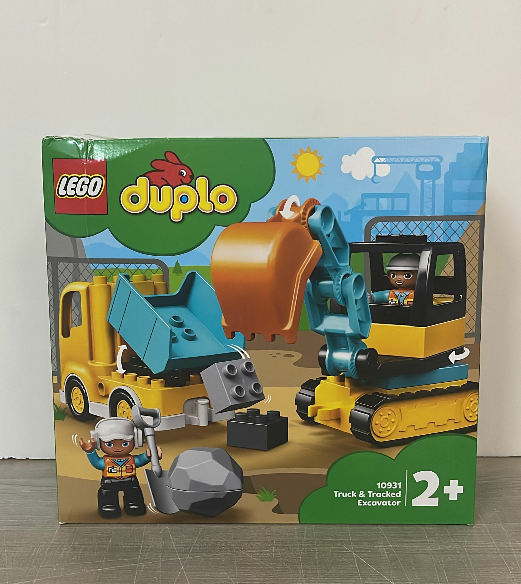 ［用家福音零件齊全系列］ LEGO DUPLO 10931 : 卡車和履帶式挖掘機  *(凹盒殘盒,外盒損壞,有壓紋, 殘盒不設退換)