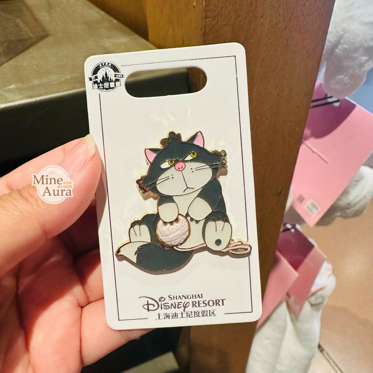 爪爪派對系列 路西法 魯斯佛 Lucife 壞貓咪 徽章 PIN -上海迪士尼樂園