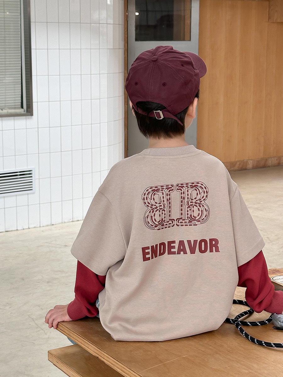 拼袖假2件棒球感上衣