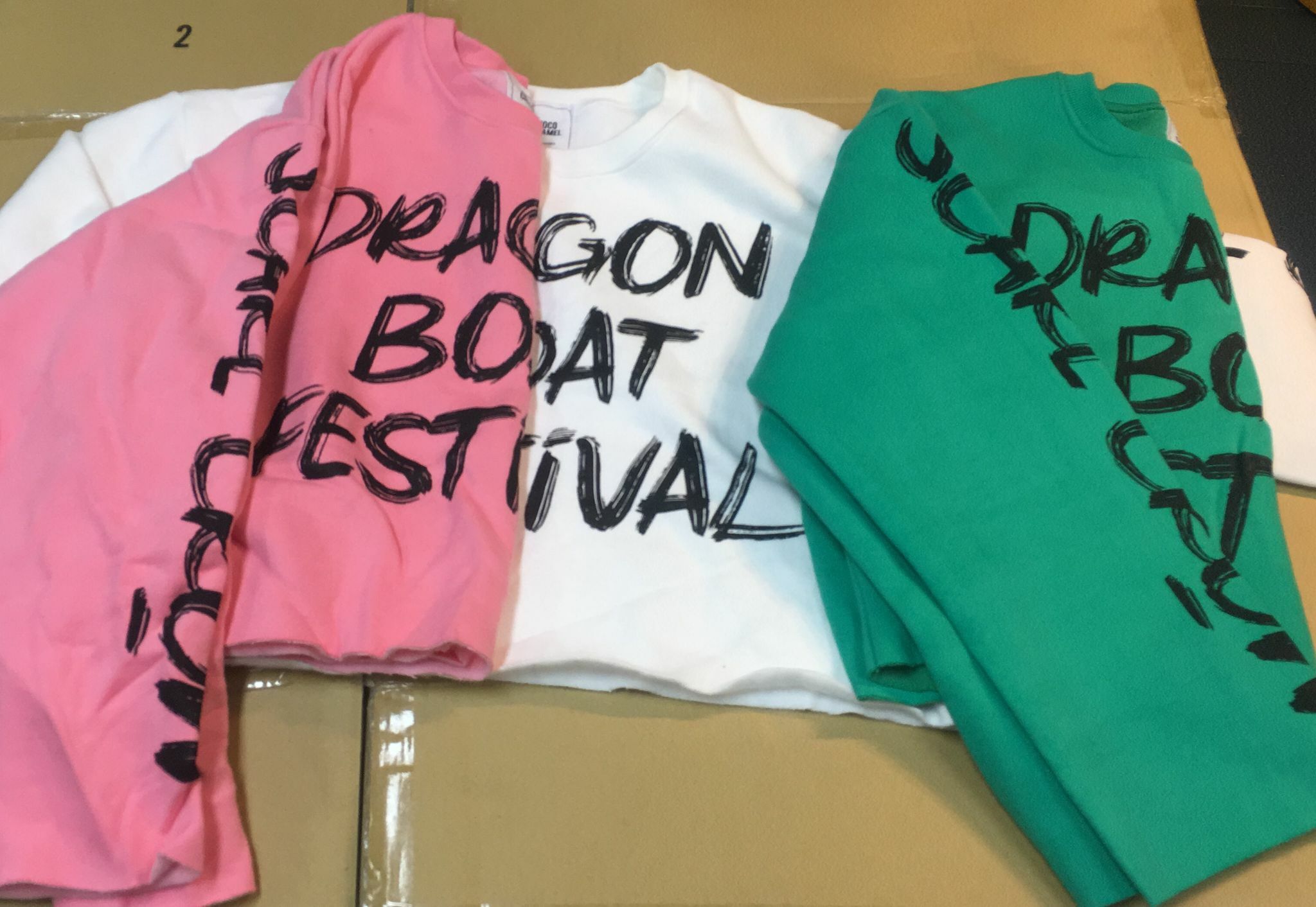 現貨 韓國字母毛底衛衣（此為清貨價貨品不設退換） (AT12 856)