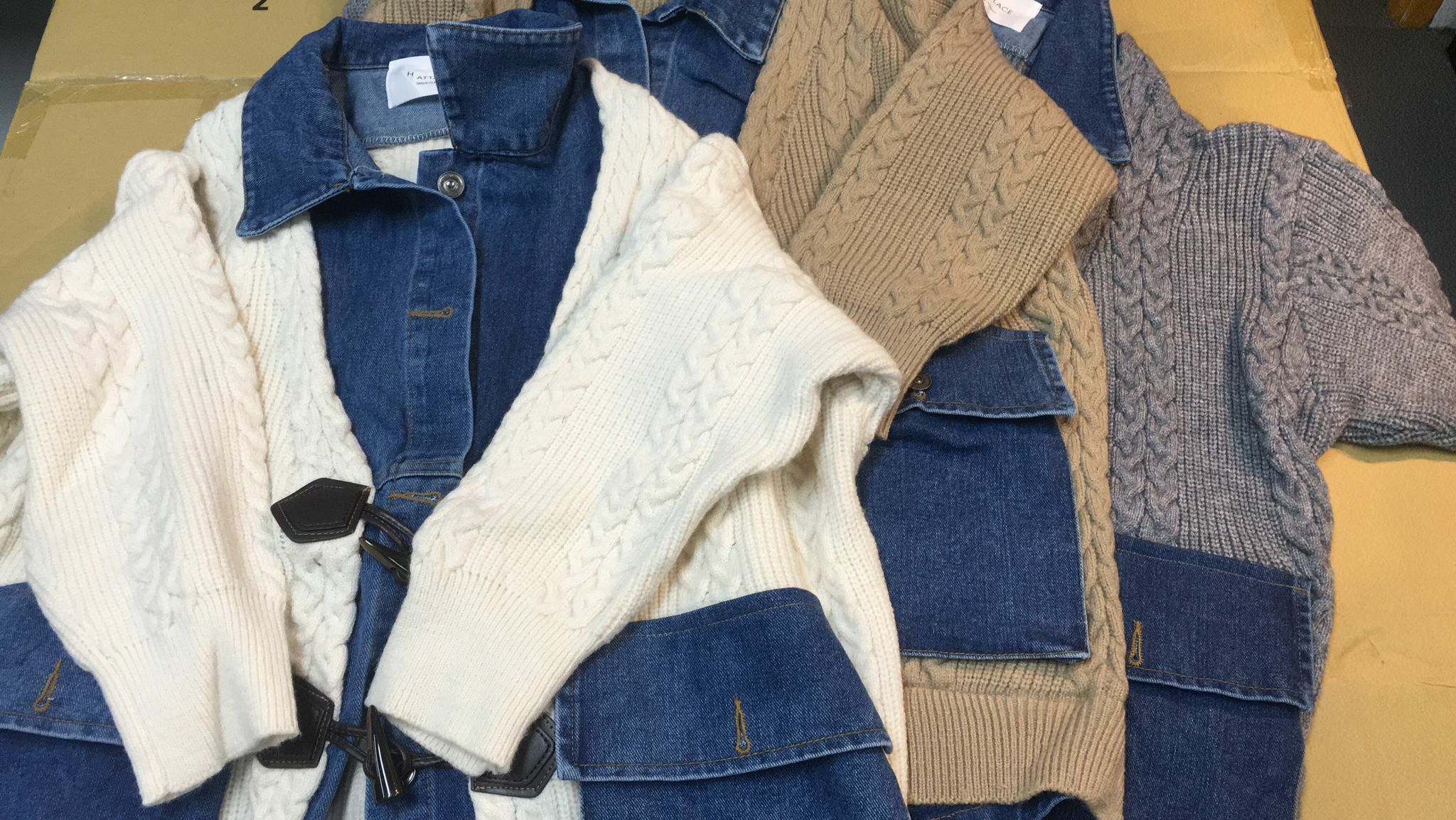 現貨 韓國針織拼牛仔外套（此為清貨價貨品不設退換）(AT12 857)