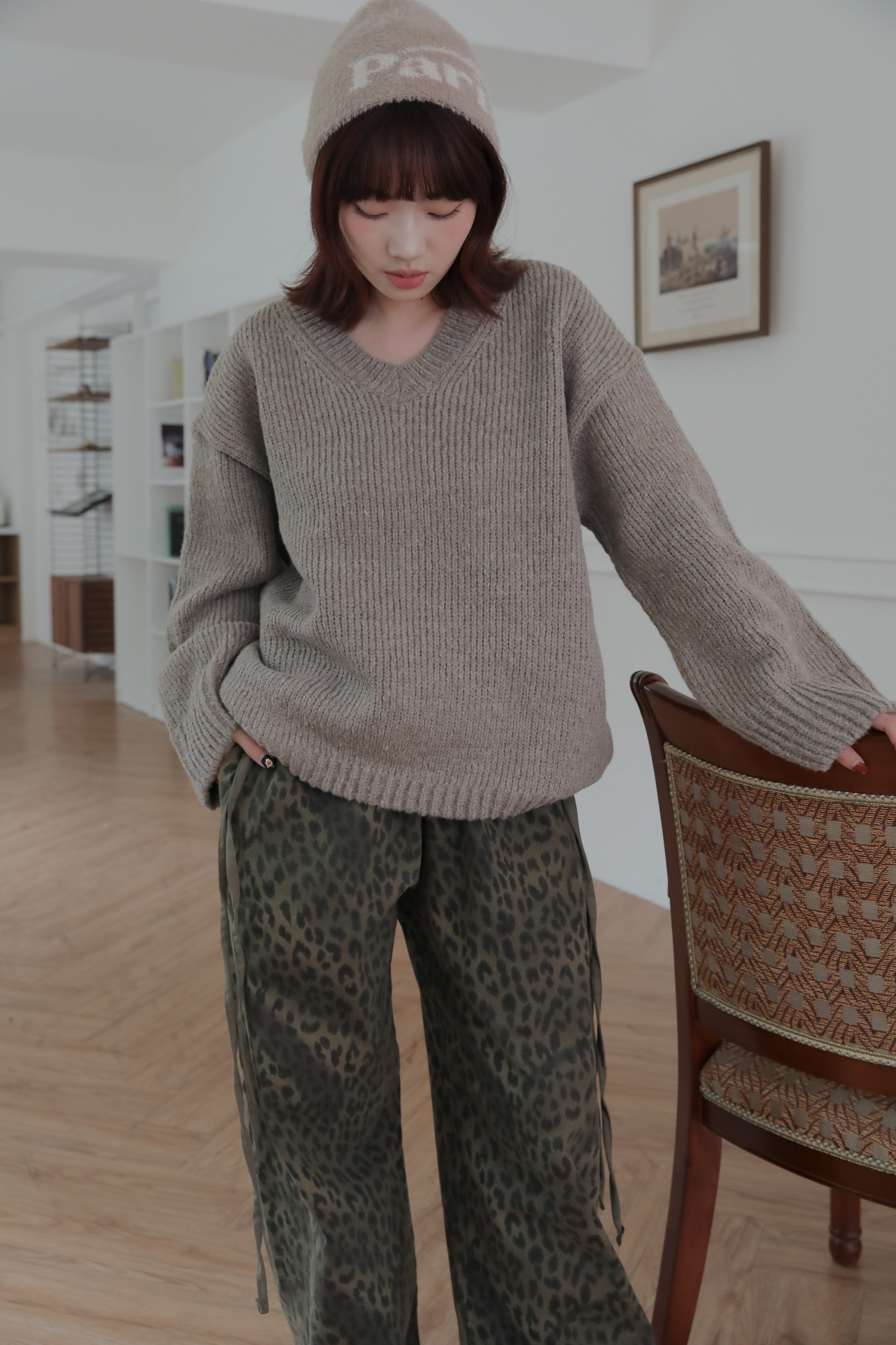 Barney V-neck Knit #毛衣