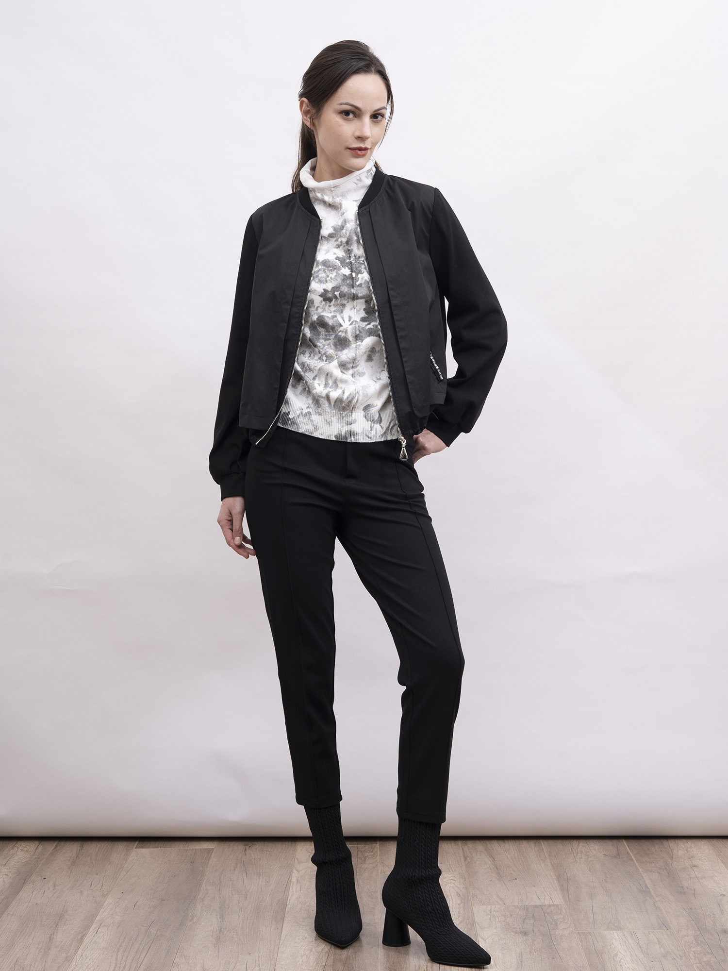 mi-tu 閃鑽拉鏈休閒外套