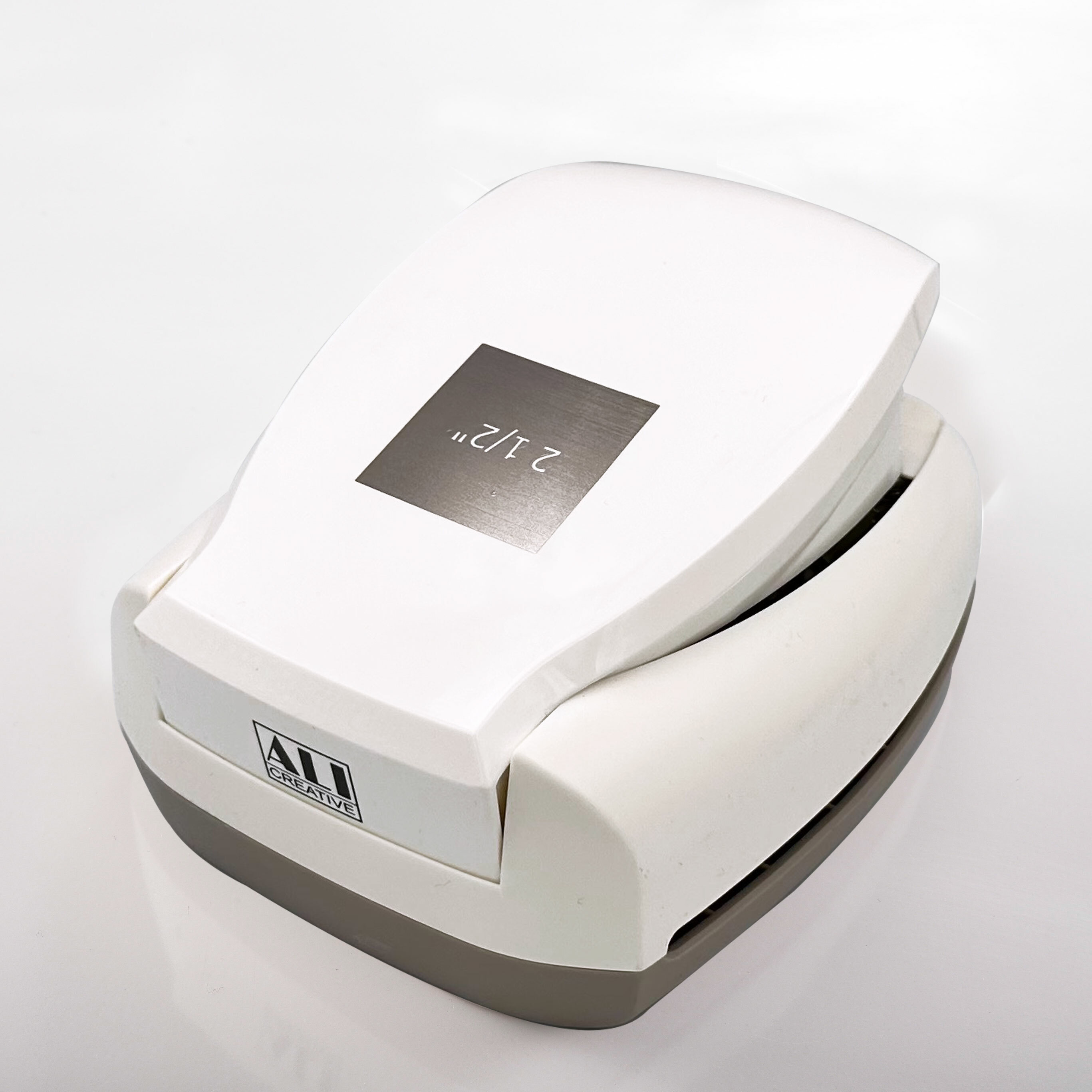 巨無霸造型打孔器 | JB08 2½吋正方