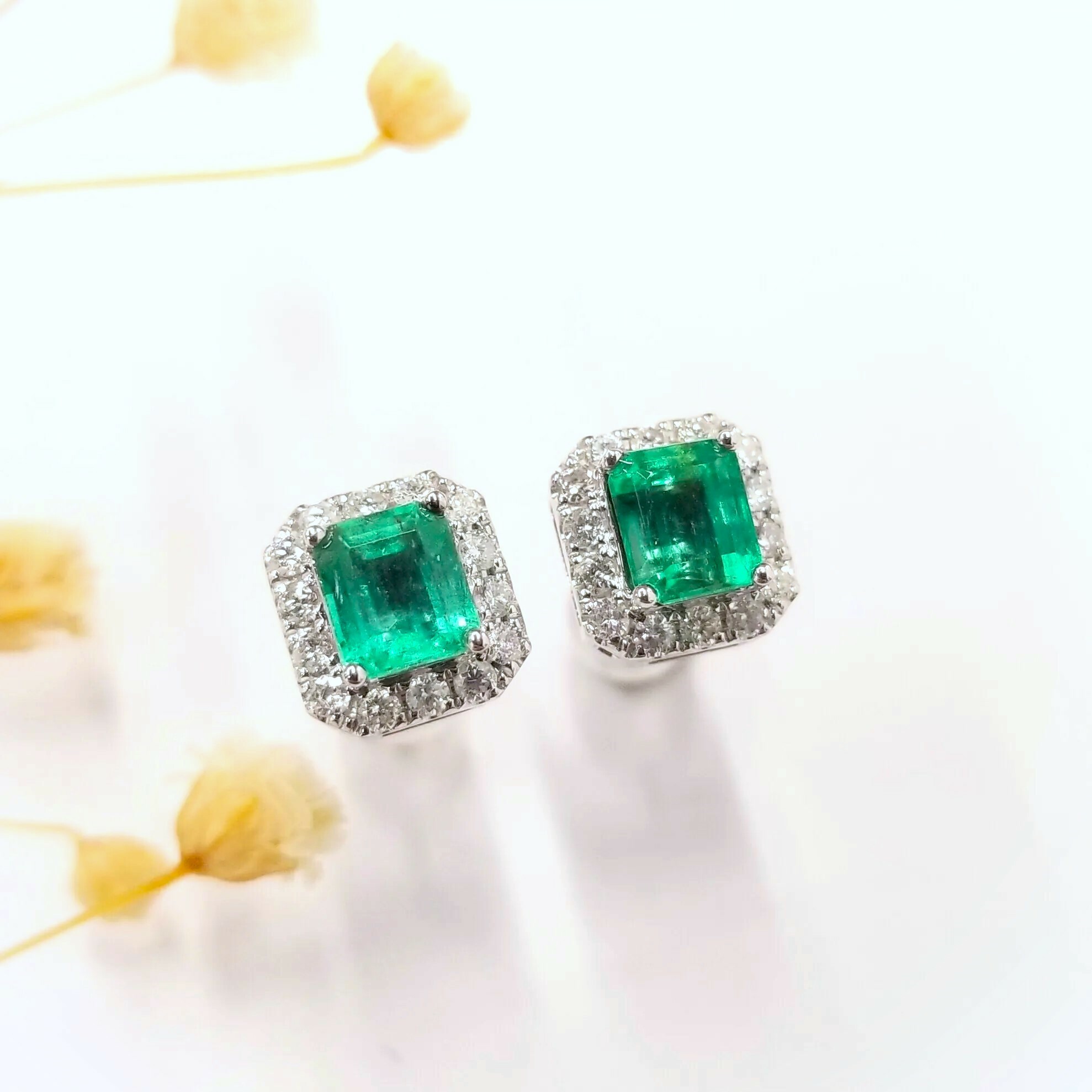 18K White Gold 1.21ct Emerald and Diamond Earrings