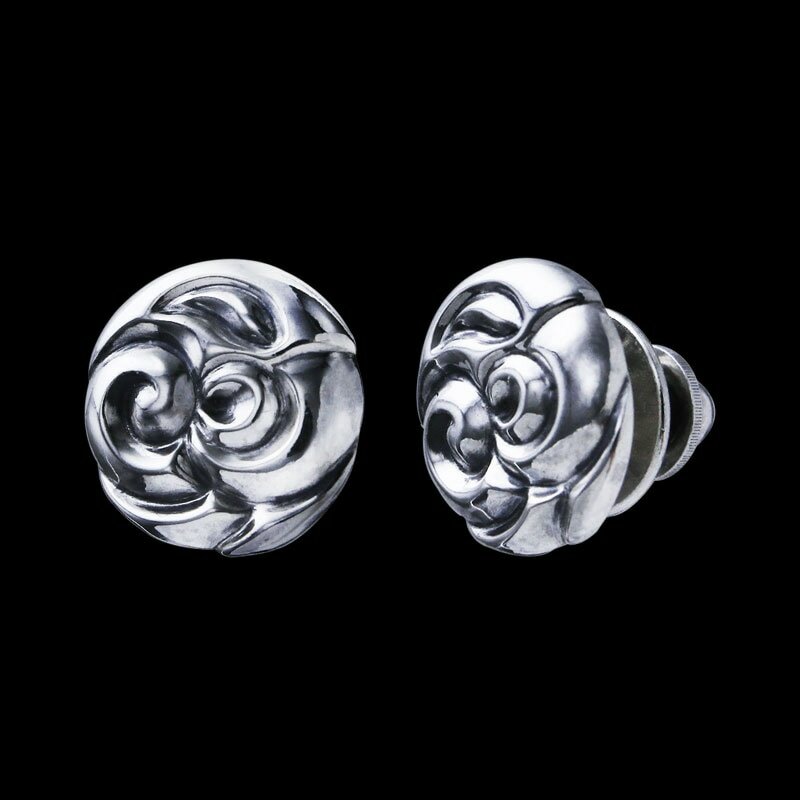 LO Soulmate Lapel Pin*