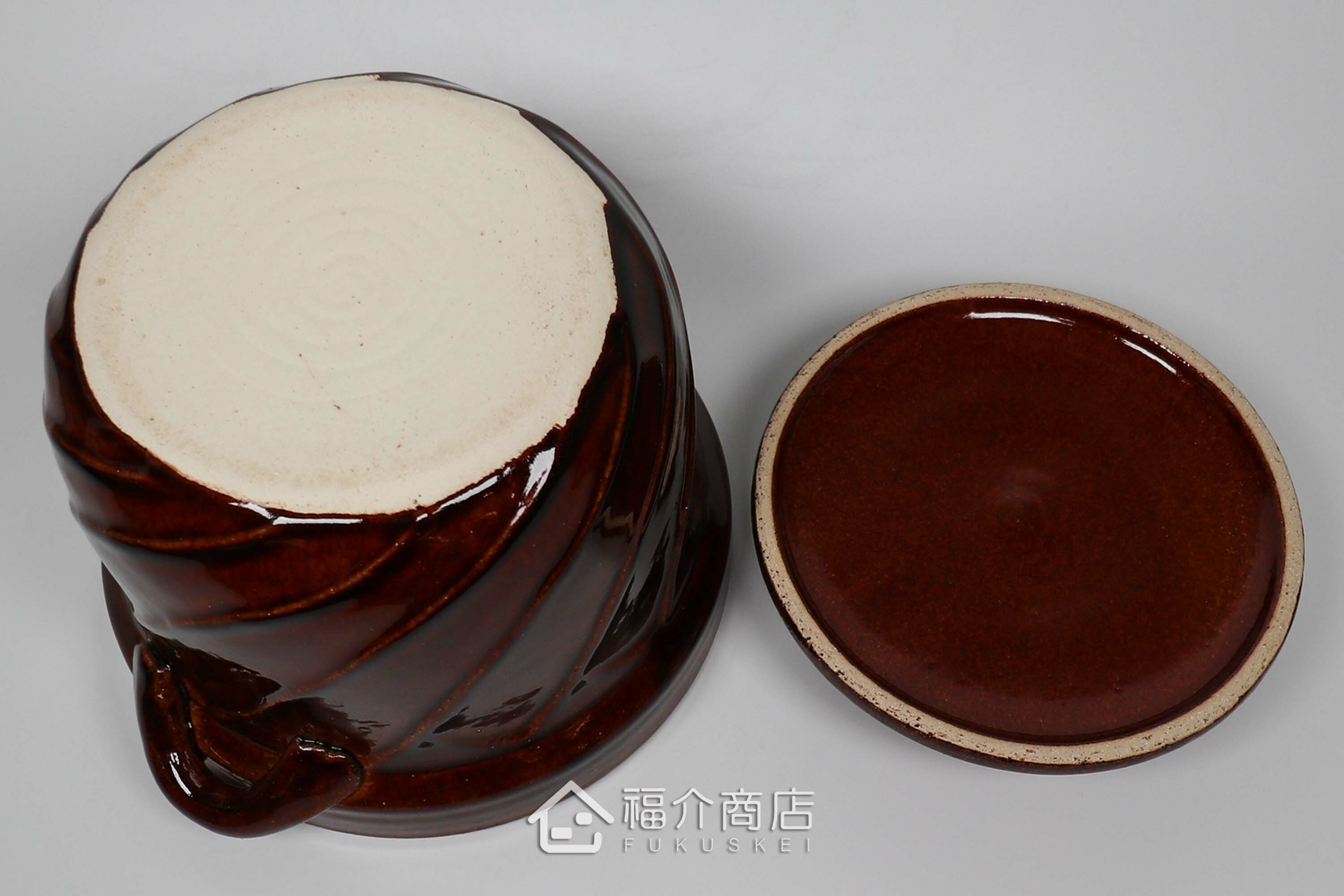 煮飯用陶瓷材質的飯鍋