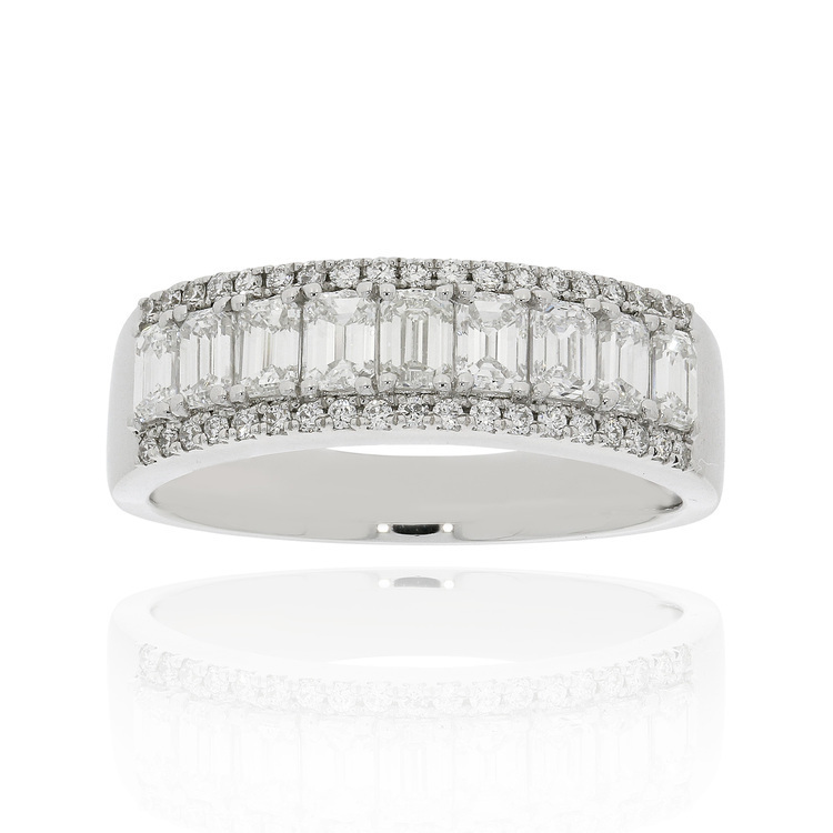 祖母綠切割與圓鑽寬版戒指