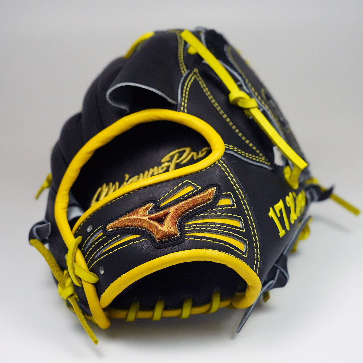 軟式 投手用 ミズノプロ HAGA JAPAN 軟式 投手用 ミズノプロ HAGA JAPAN