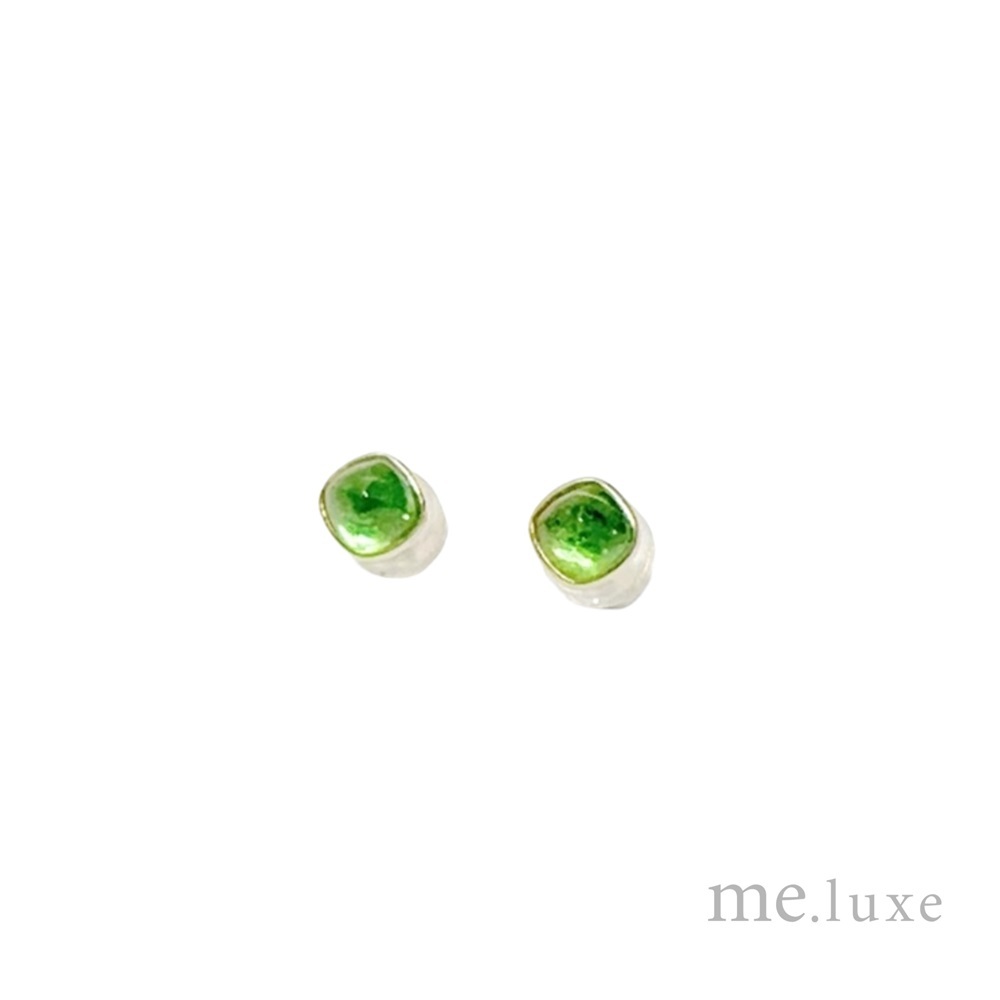 【me.luxe】K18沙佛萊金字塔耳環