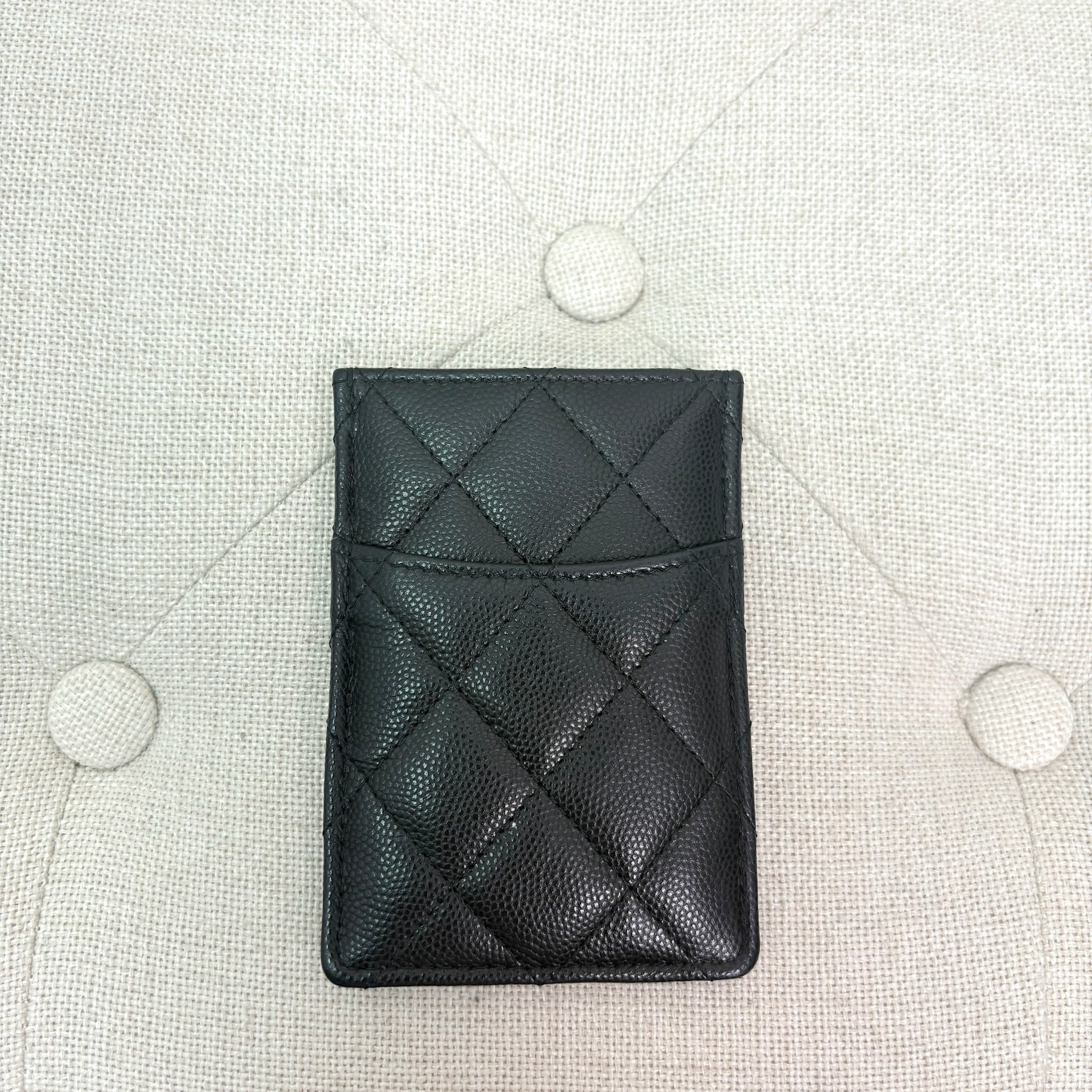 Chanel CC Logo Card Holder - Black / Shw