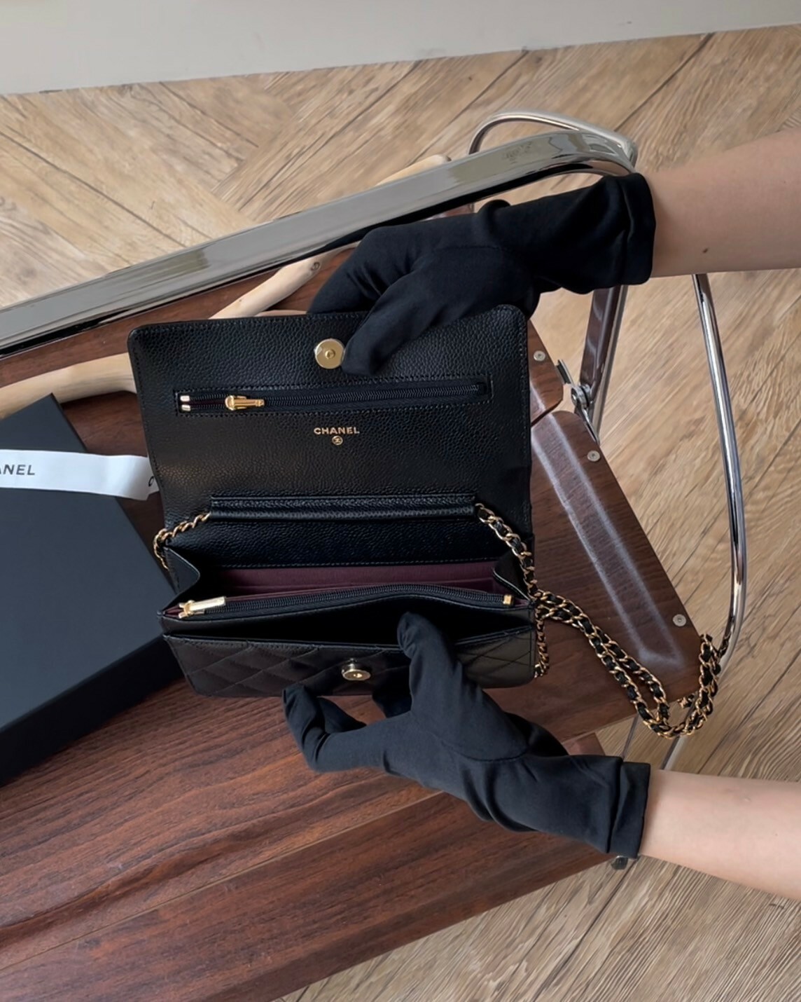 CHANEL｜經典 WOC 鏈條包 黑金