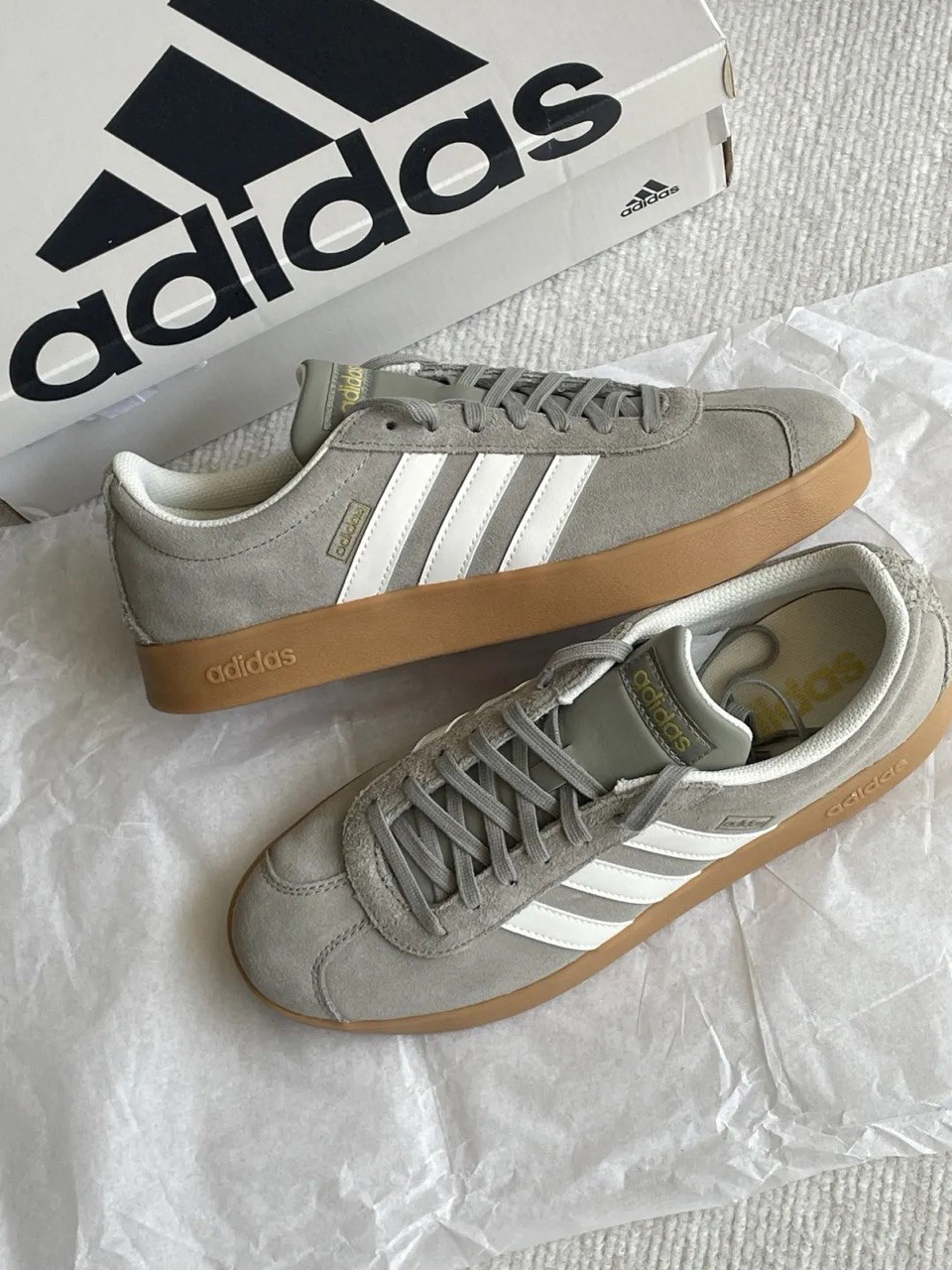 ADIDAS NEO VL COURT 2.0 奶灰 低飽和 大象灰 焦糖底 平替版SAMBA 男女鞋 JH5078 / 現＋調