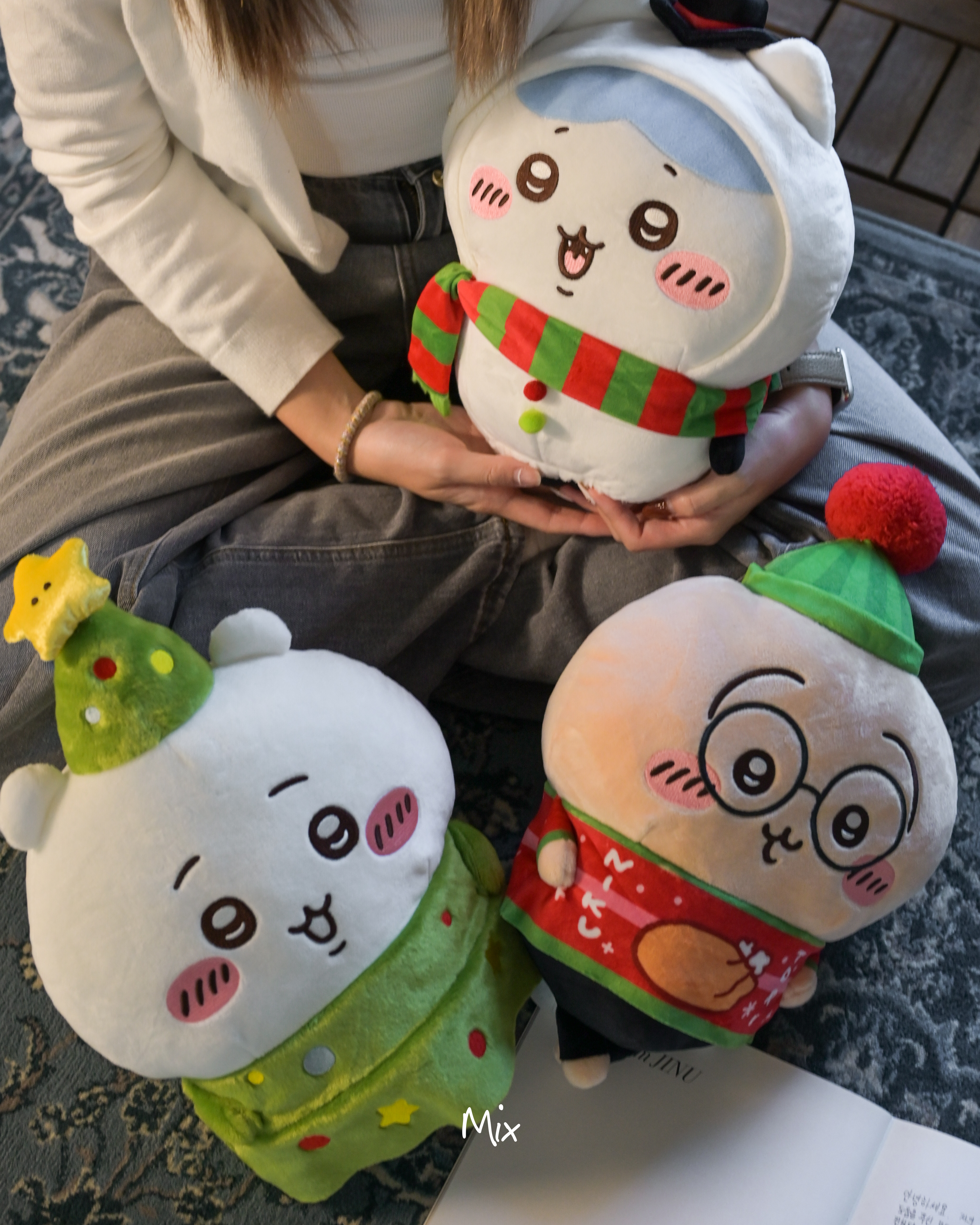 iSNEAKERS｜ 日本 Chiikawa 吉伊卡哇 聖誕節景品 30cm娃娃