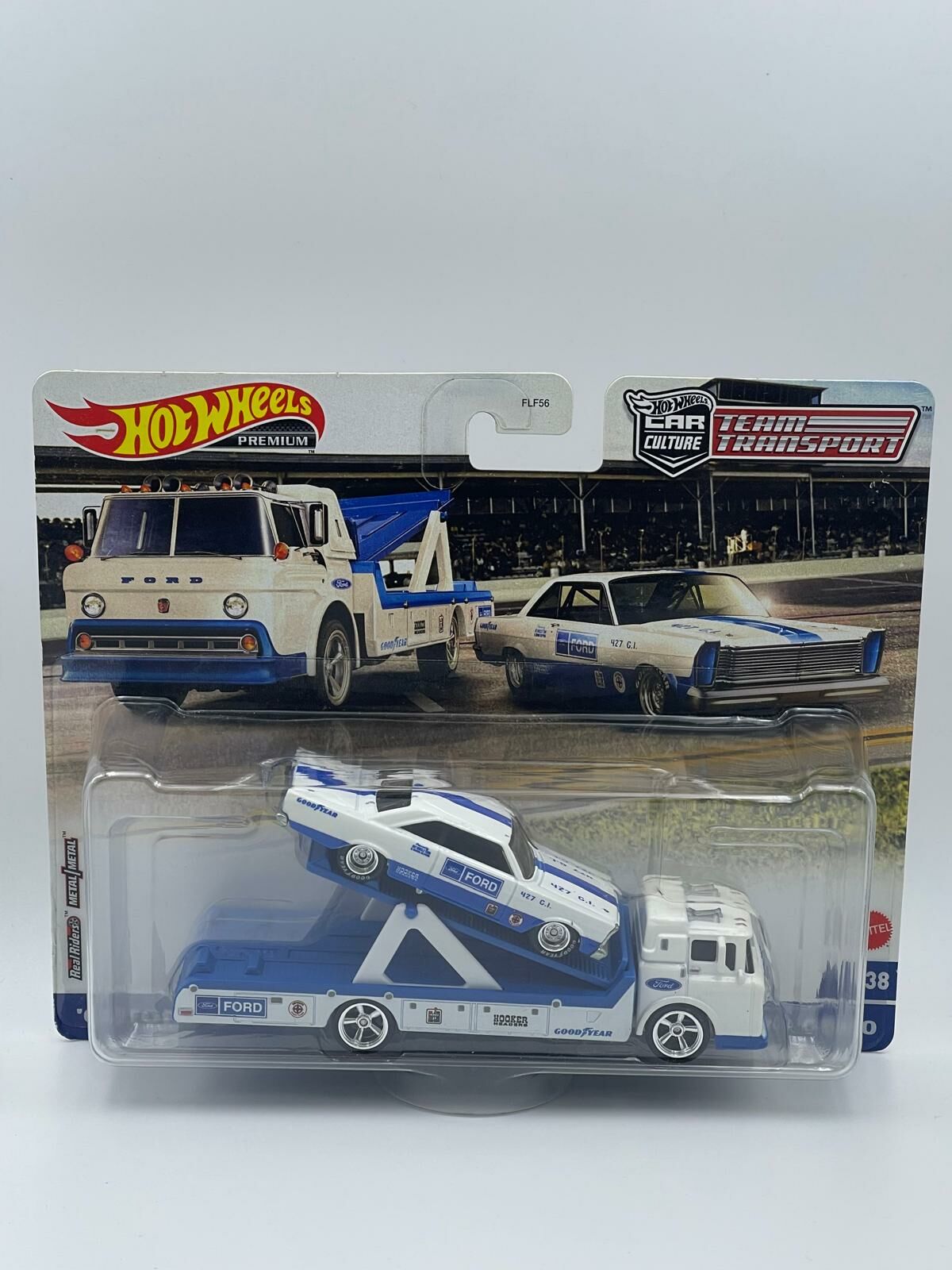 HOT WHEELS CAR CULTURE TEAM TRANSPORTER FORD