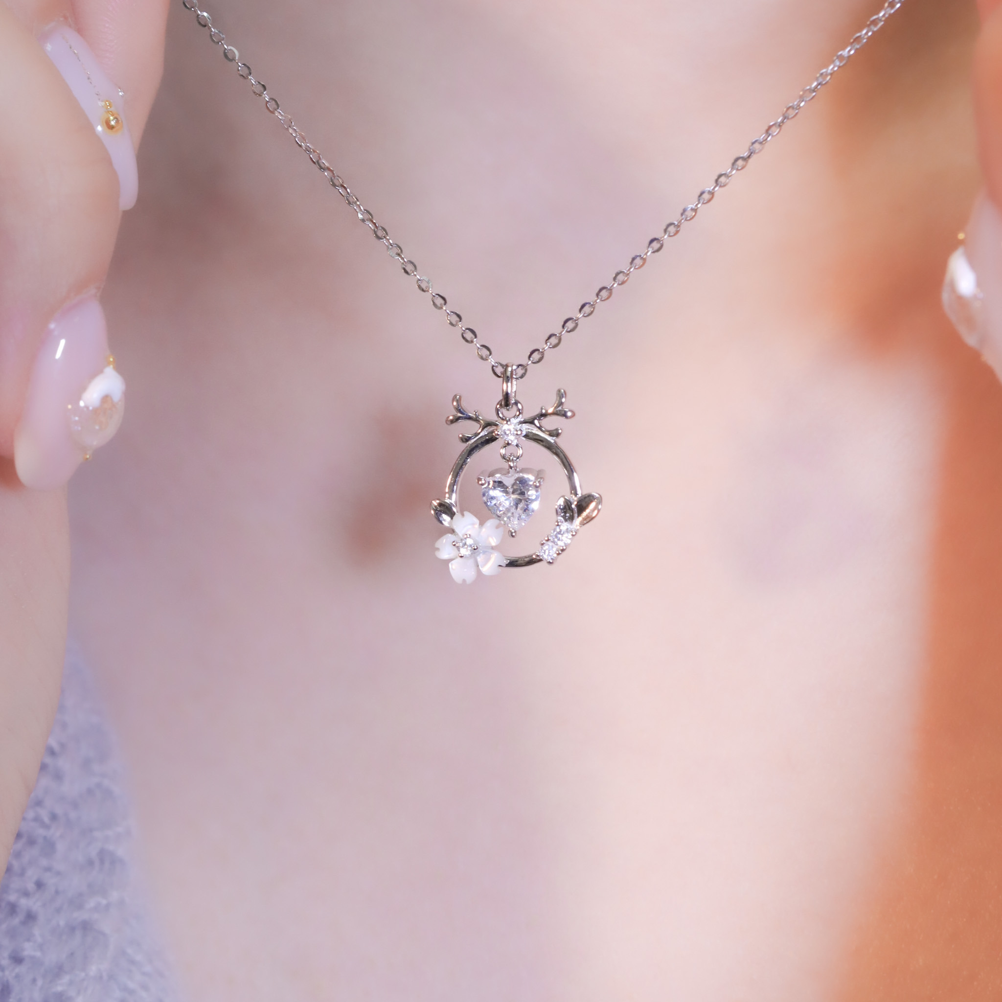 | 925純銀・白金 | 告白小鹿項鍊 | NE1272 |