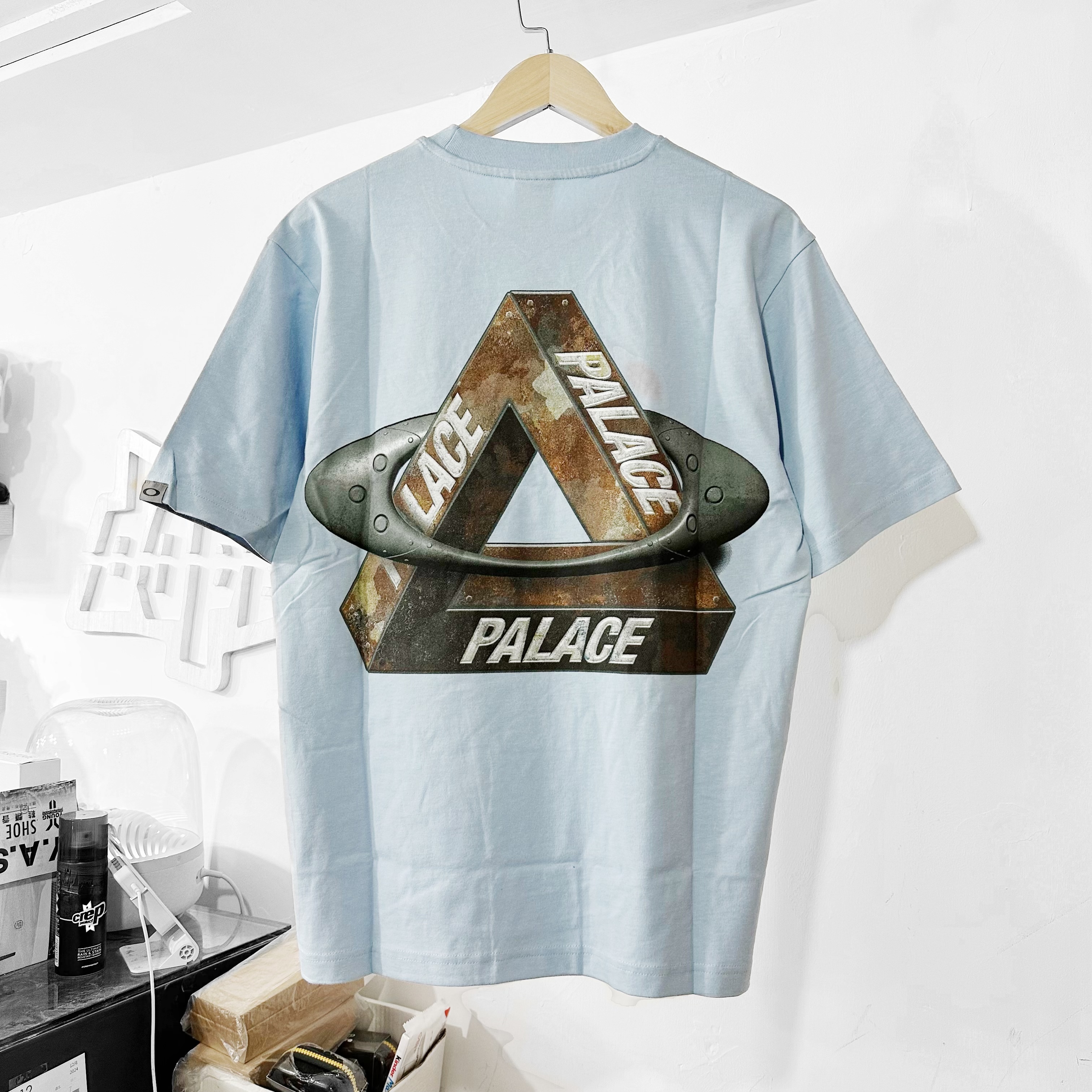 PALACE  Oakley T-Shirt (Blue) (White)